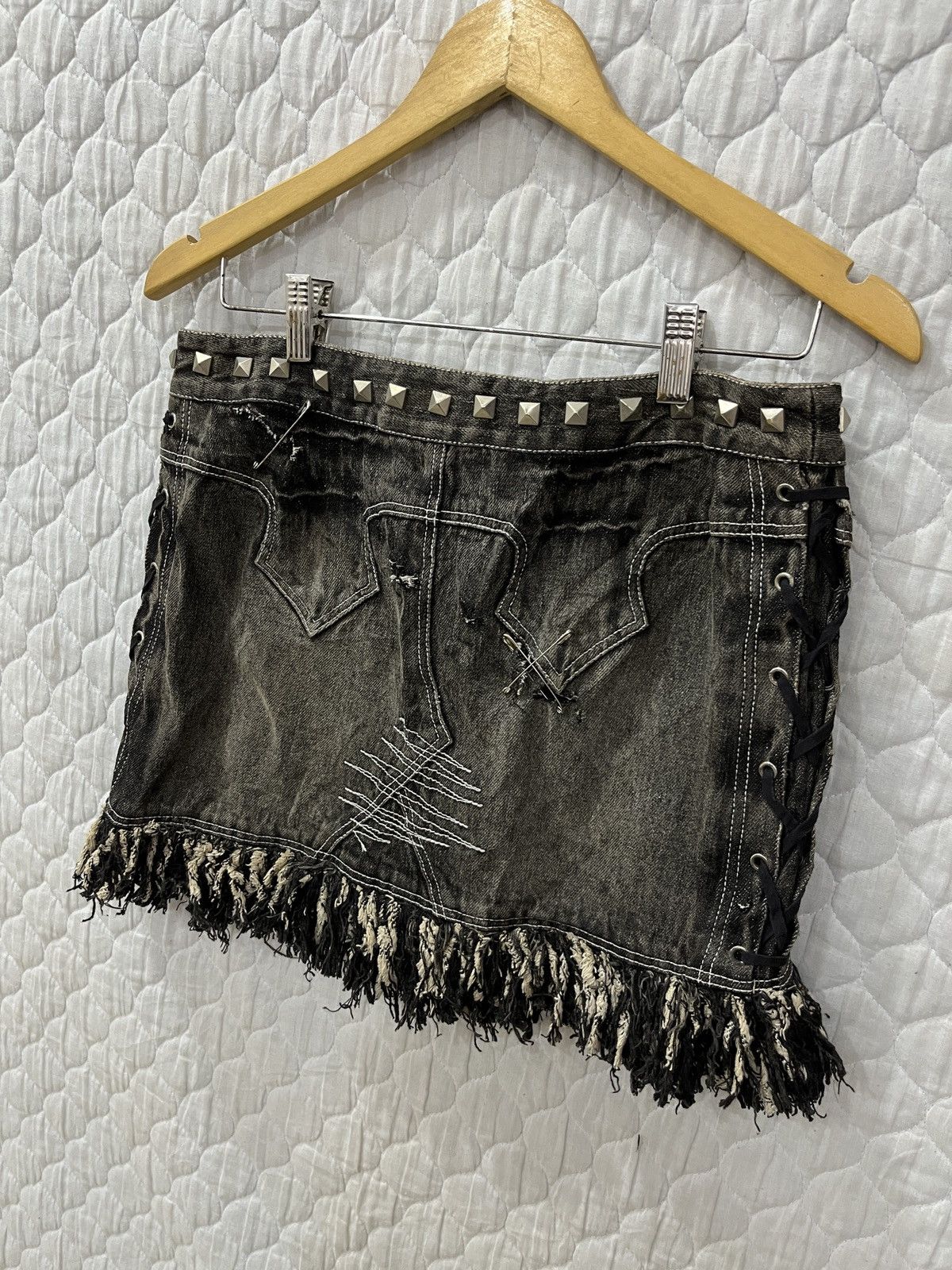 Seditionaries (Vvvv)🔥🔥🔥 HYPE CANDY STRIPPER PUNK SKIRTS Size 31" - 7 Thumbnail