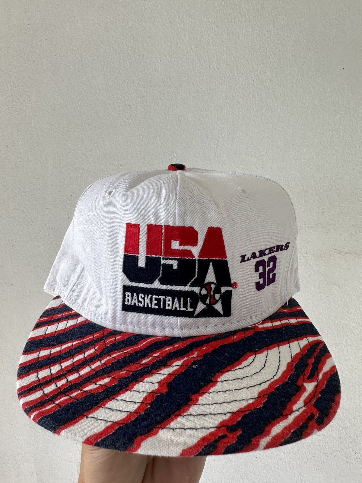 USA Olympics × Vintage 1992 USA Basketball Magic Johnson 32 Dream Team Hat Size ONE SIZE - 1 Thumbnail