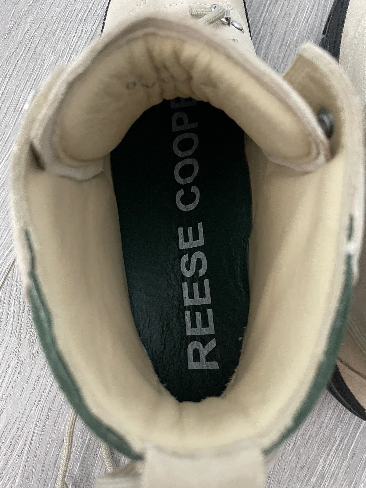 Reese Cooper Wilson Boot in Beige Size US 8.5 / EU 41-42 - 2 Thumbnail
