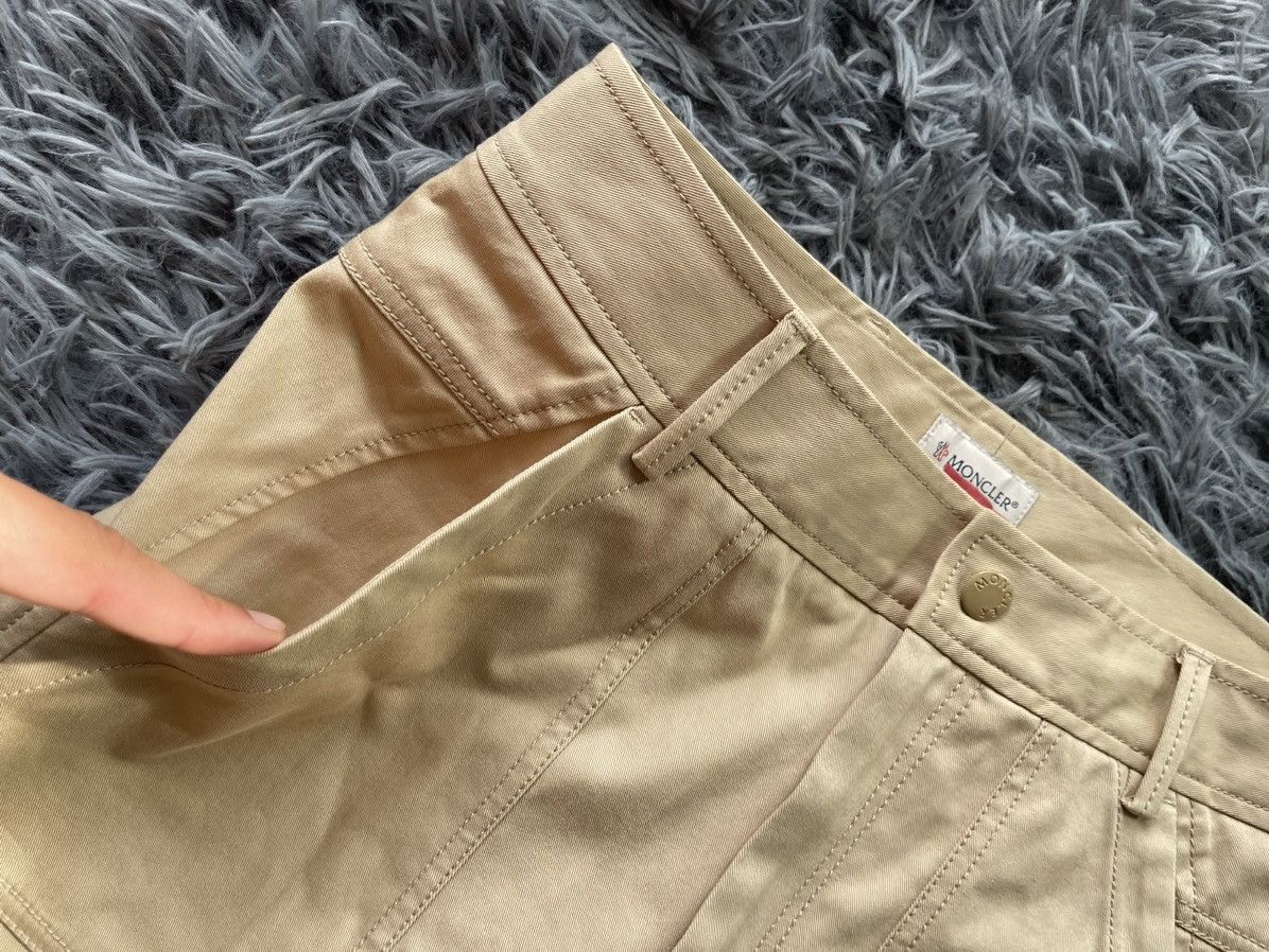 Moncler Moncler canvas avant garde culottes pants with patch Size 28" / US 6 / IT 42 - 9 Thumbnail