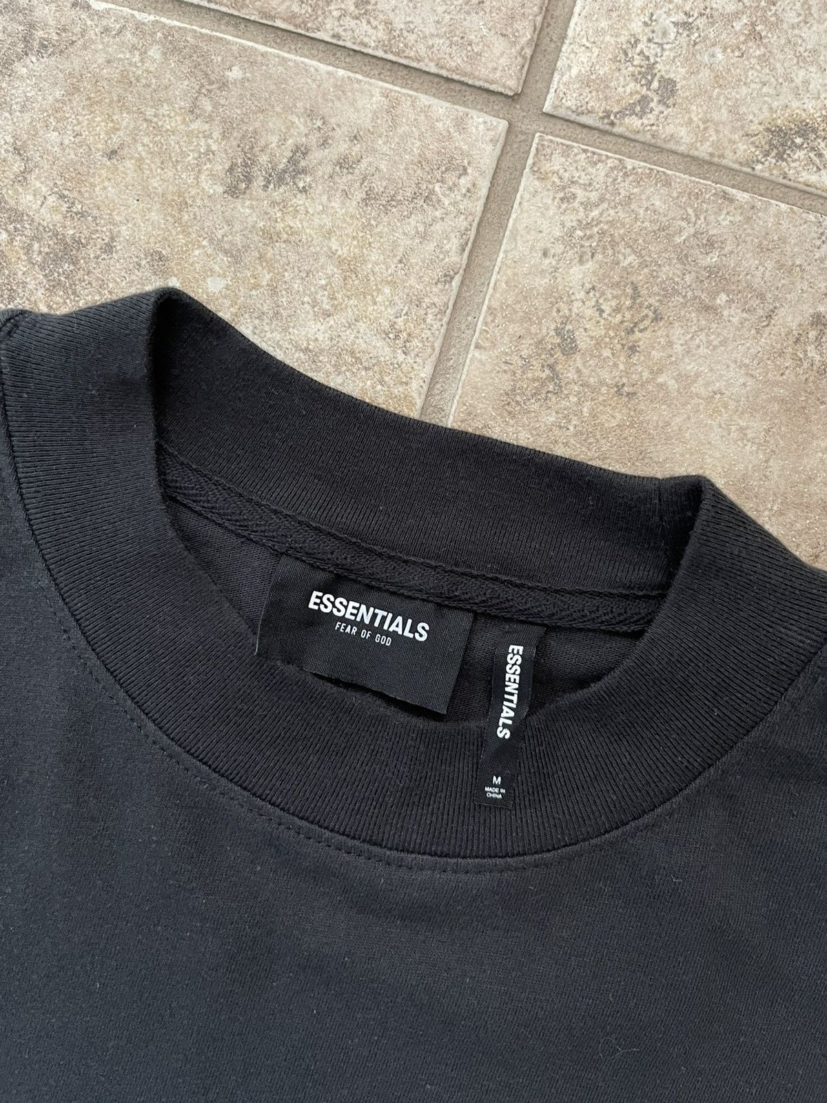 Essentials Fear of God Essentials Floral Photo Long Sleeve FW19 Size US M / EU 48-50 / 2 - 5 Thumbnail