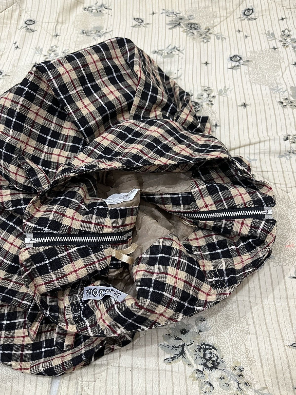 Hypebeast (Uuuu) 🔥💣 ARCHIVE RASBORA TARTAN SKIRTS Size 27" / US 4 / IT 40 - 9 Thumbnail