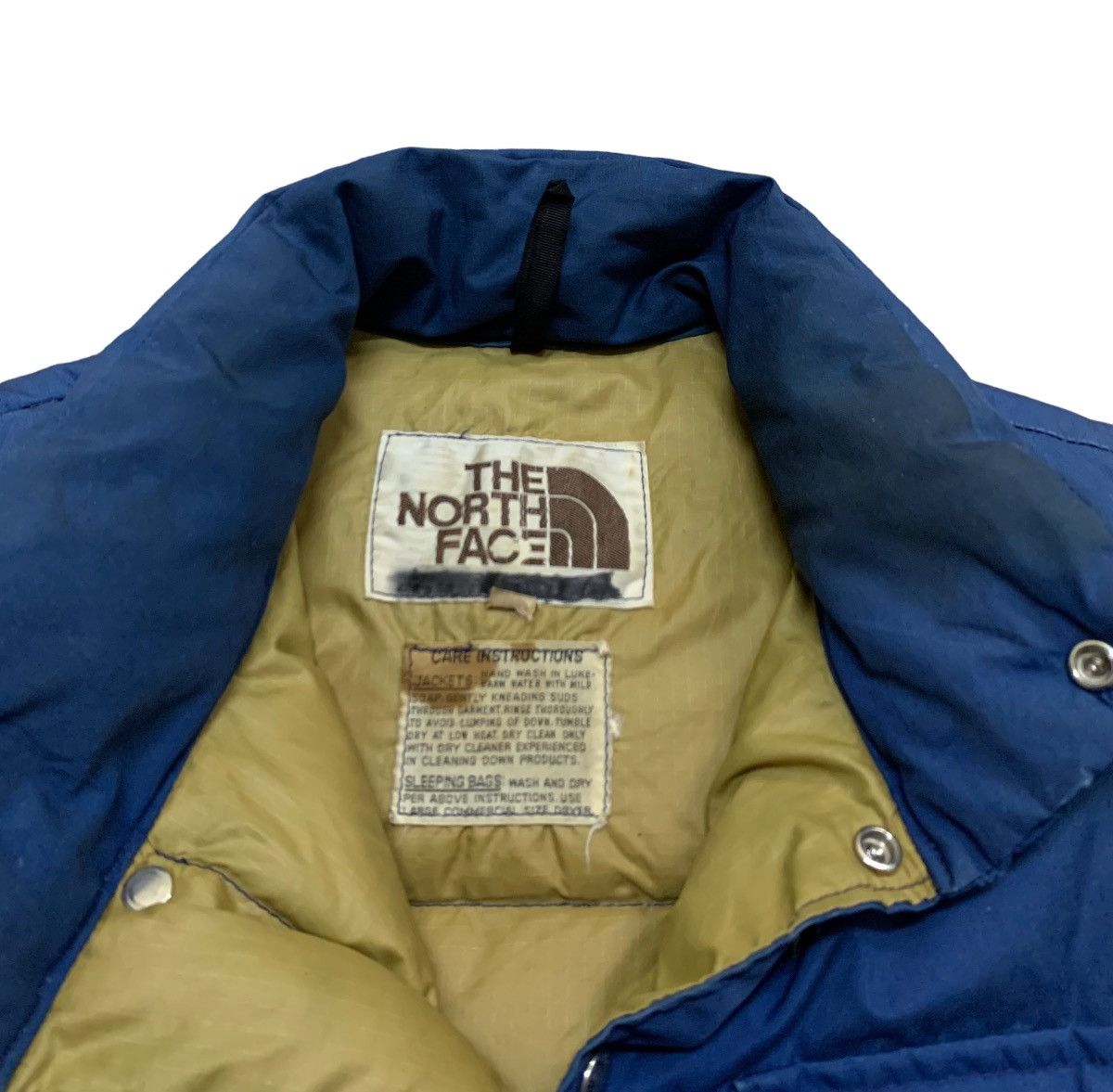 The North Face Rare Design Vintage Brand The North Face Puffer Vests 1970s Size US L / EU 52-54 / 3 - 8 Thumbnail