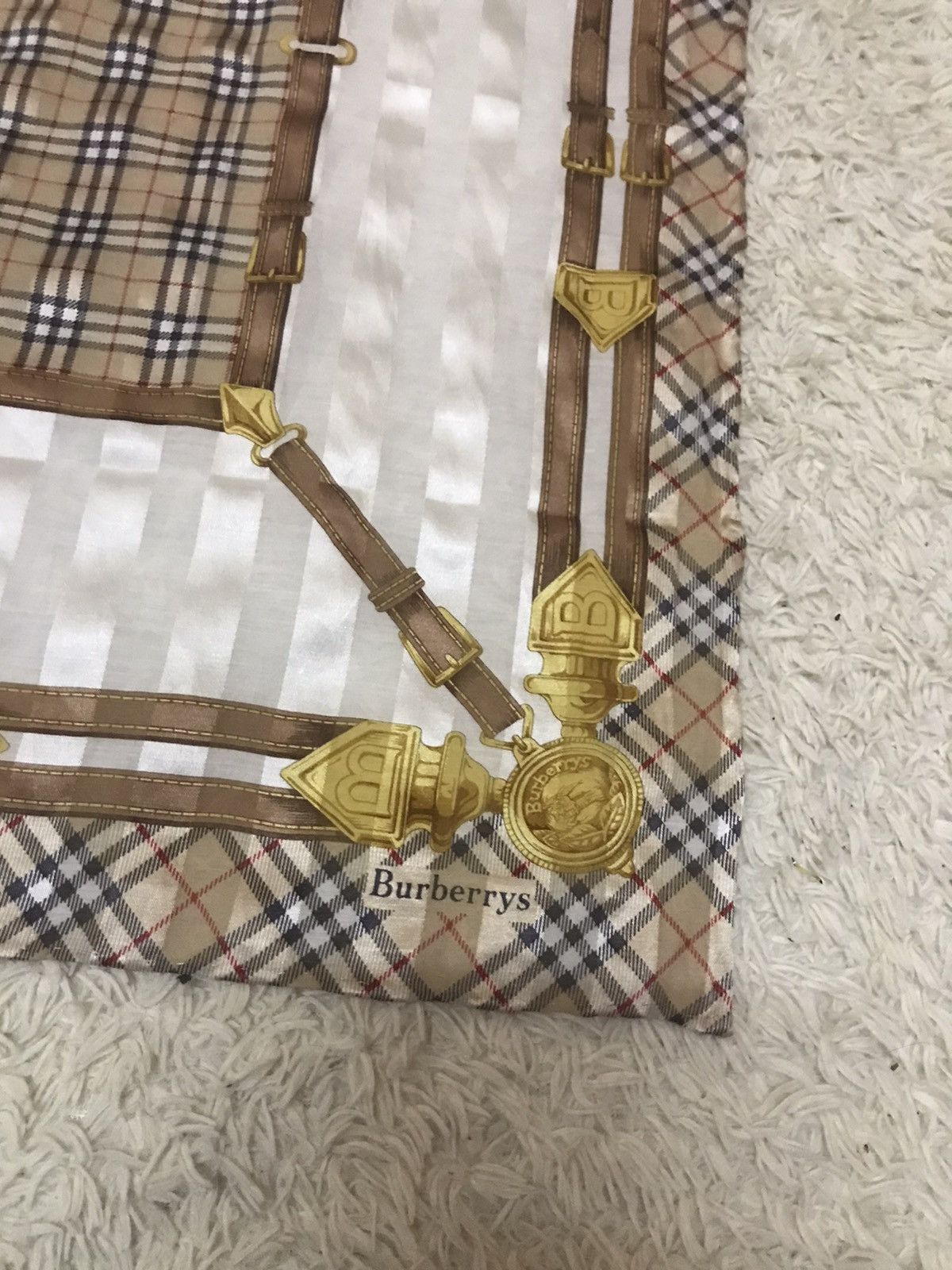 Burberry × Vintage ‼️BURBERRY NOVA CHECK HANDKERCHIEF/BANDANA/NECKERCHIEF‼️ Size ONE SIZE - 4 Thumbnail