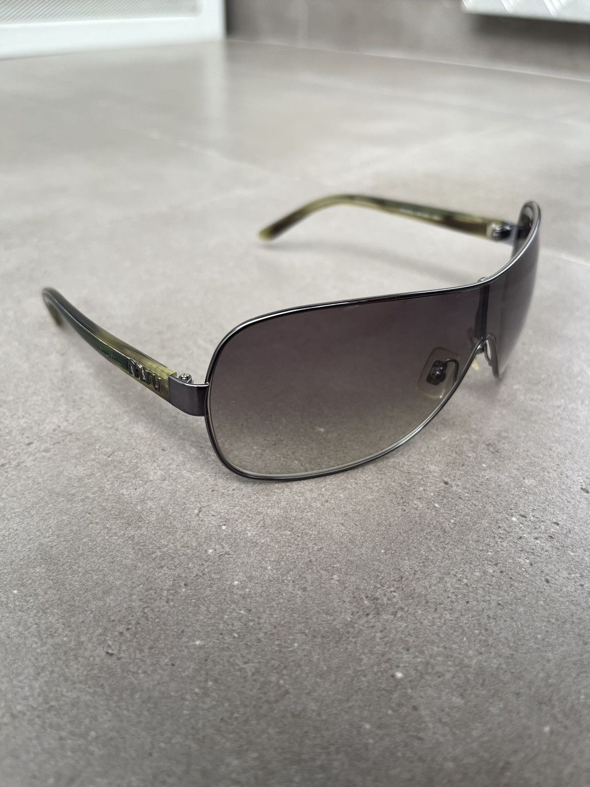 Prada !DS! Miu Miu SMU50G 5AV-2Q1 Marble Silver Shield Sunglasses Size ONE SIZE - 4 Thumbnail