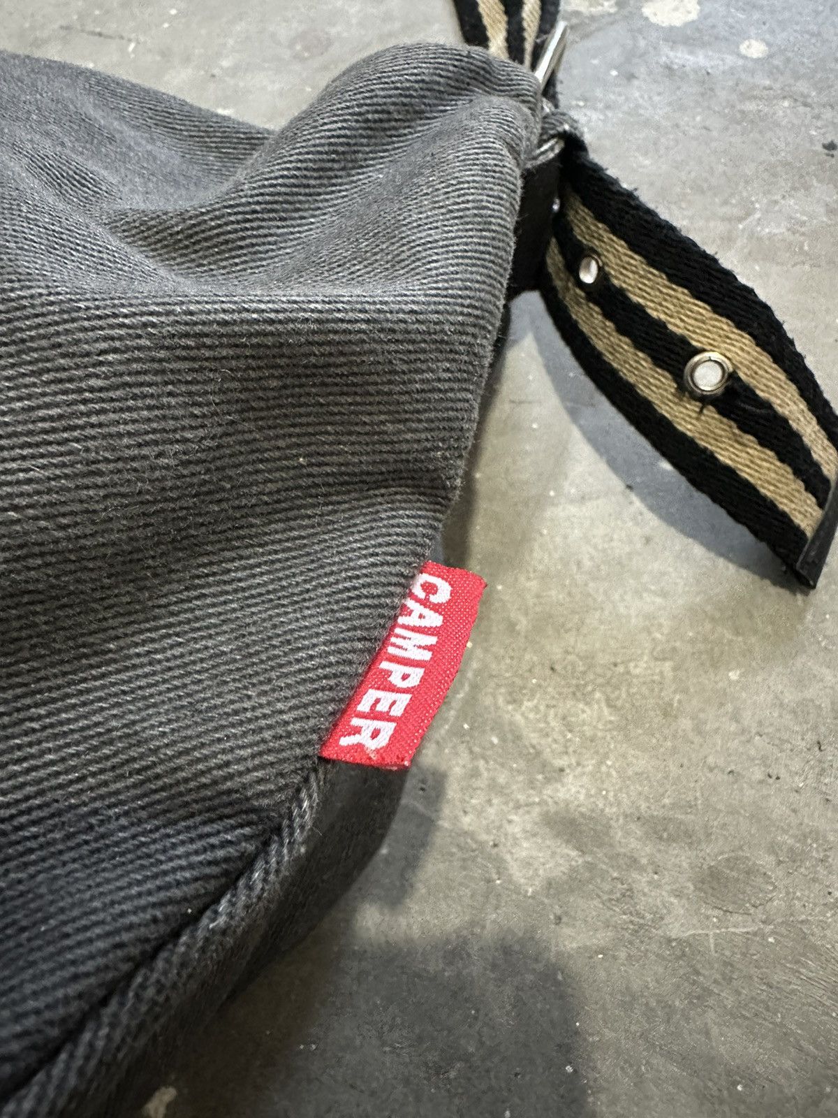 Camper Camper Crossbody/ Sling bag Size ONE SIZE - 6 Thumbnail