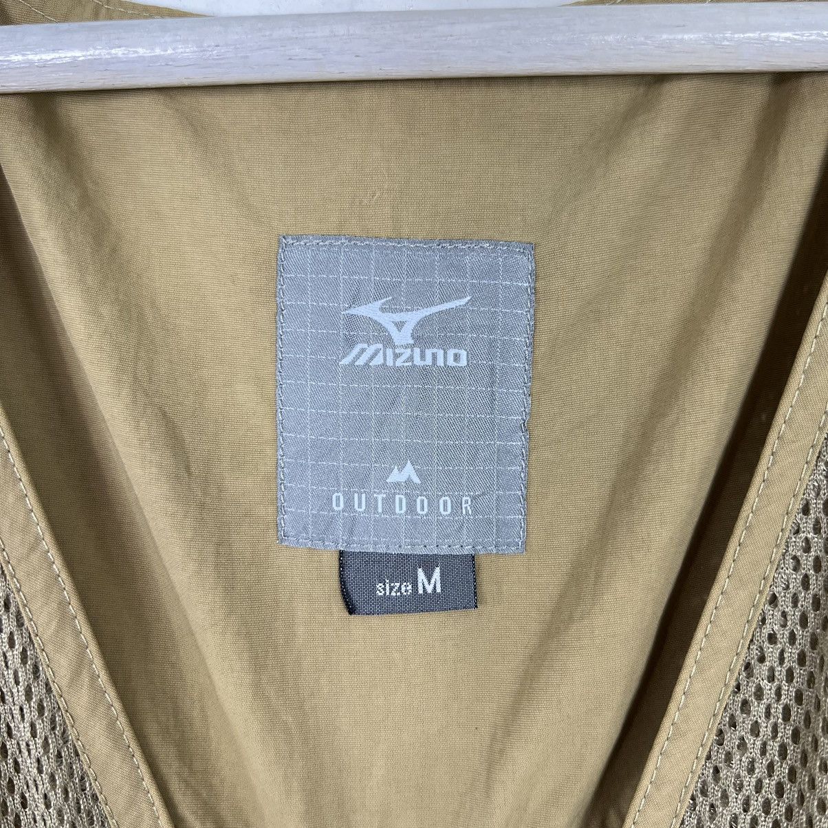 Mizuno 💥 MIZUNO MULTI POCKET TECHNICAL SURVIVAL NET VEST Size US M / EU 48-50 / 2 - 9 Thumbnail