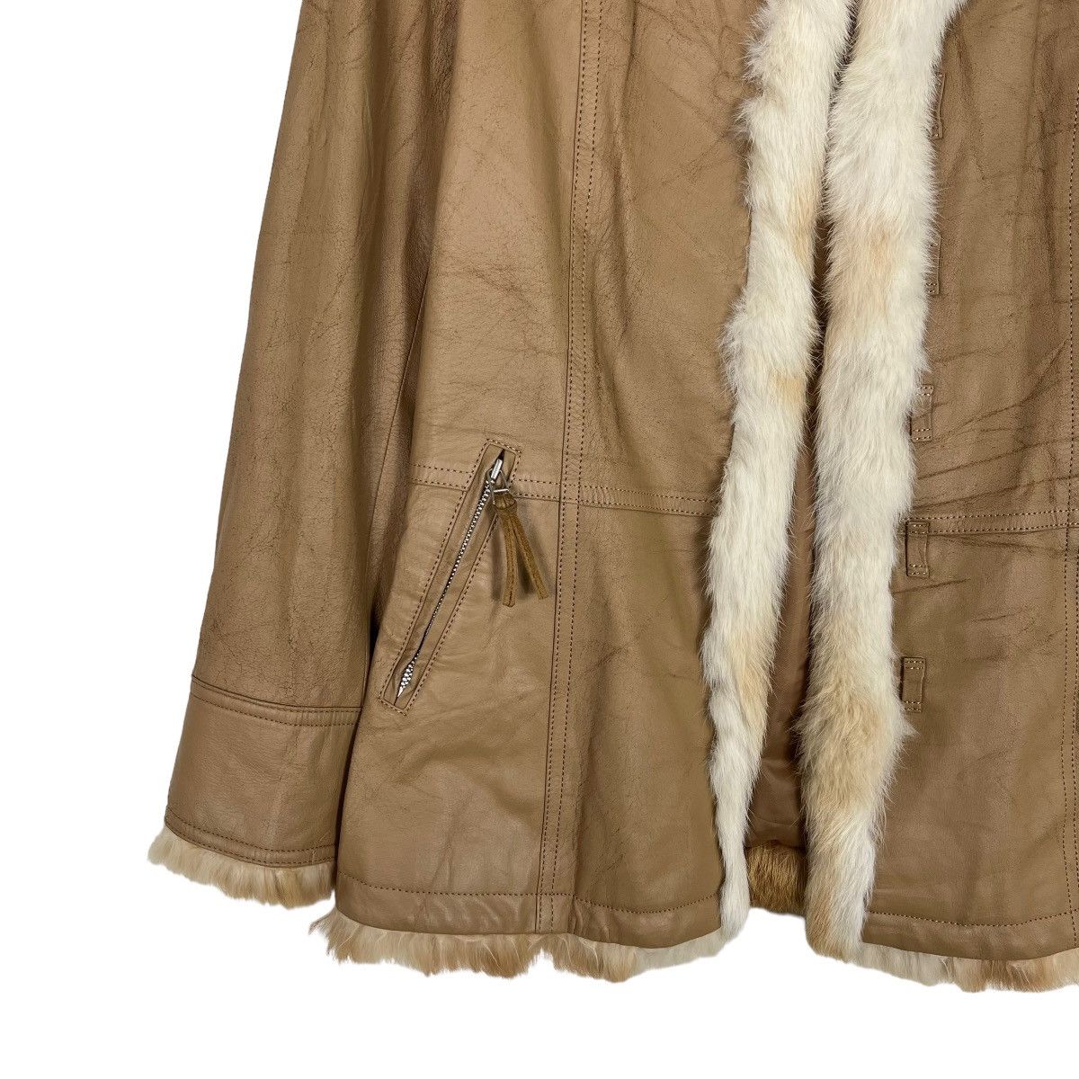 Burberry 🔥 BURBERRY LONDON BLUE LABEL REAL FUR TRIM Size M / US 6-8 / IT 42-44 - 2 Thumbnail