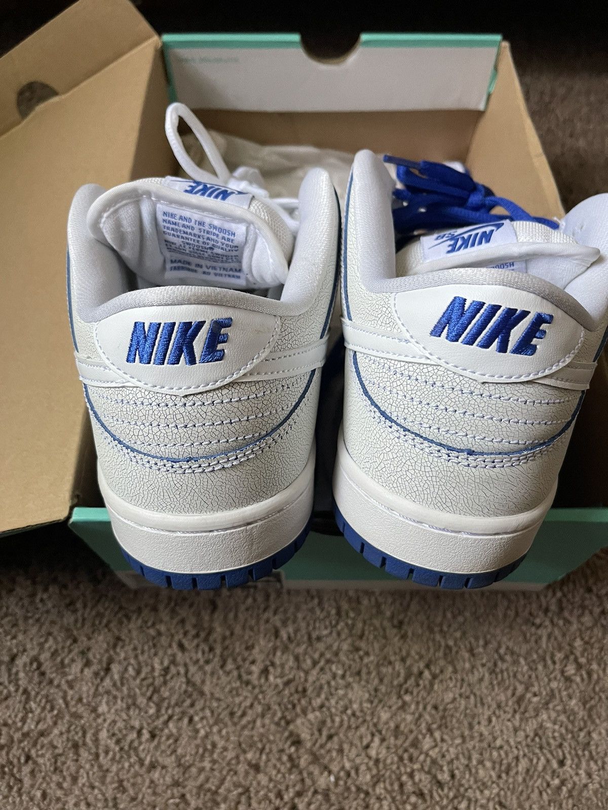 Nike Nike Sb Dunk low ‘cracked leather’ Size US 10 / EU 43 - 6 Thumbnail