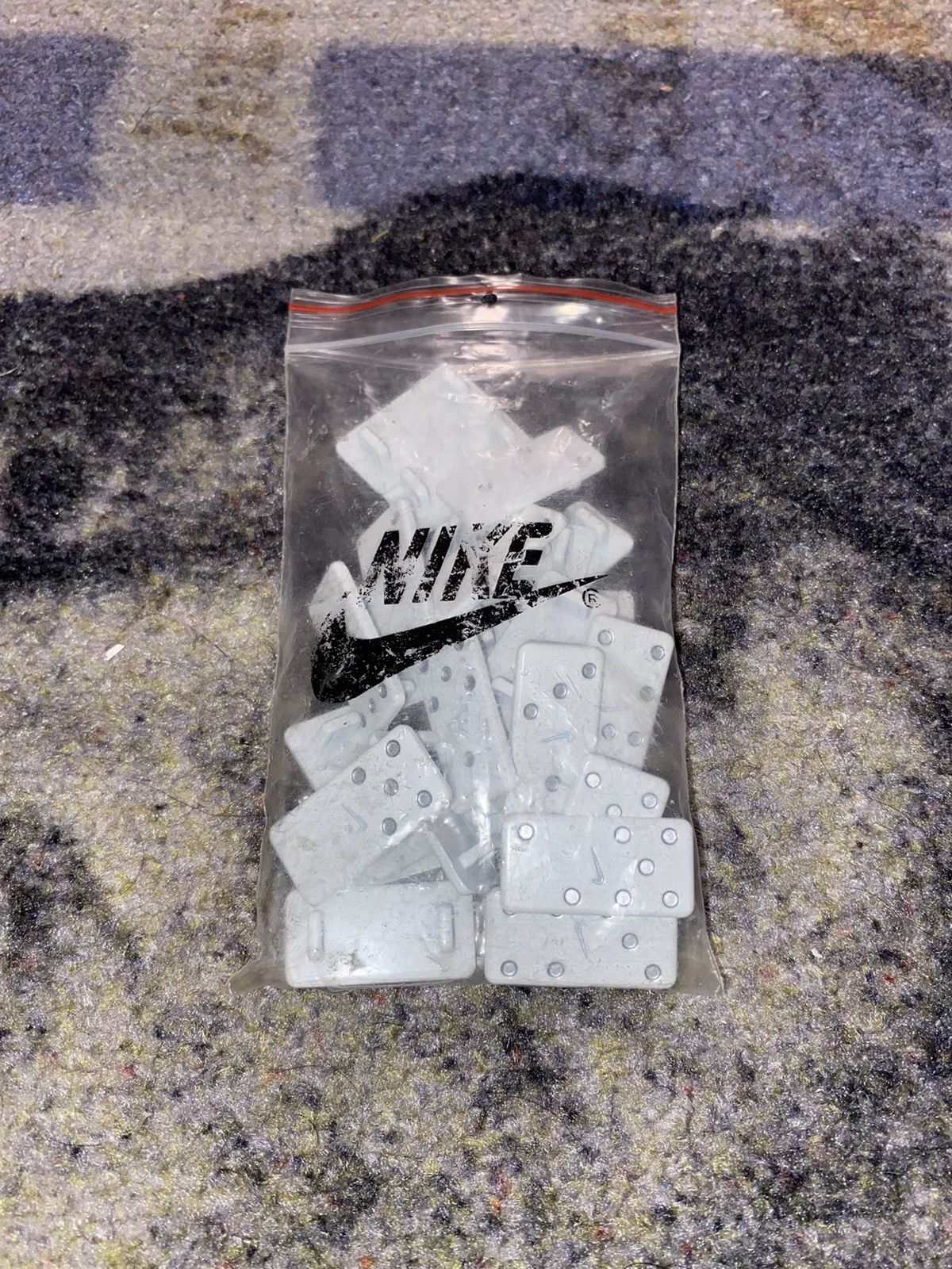 Nike De Lo Mio Dominos Clips