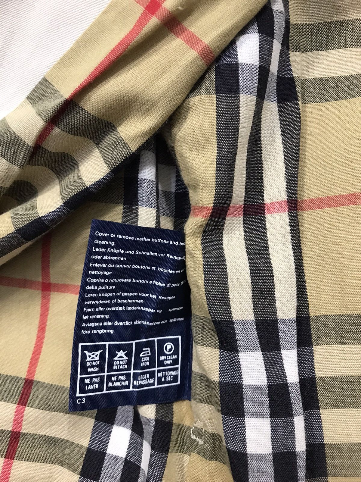 Burberry Burberrys London Trench Jacket Nova Checked Monogram Inner Size US XL / EU 56 / 4 - 8 Thumbnail