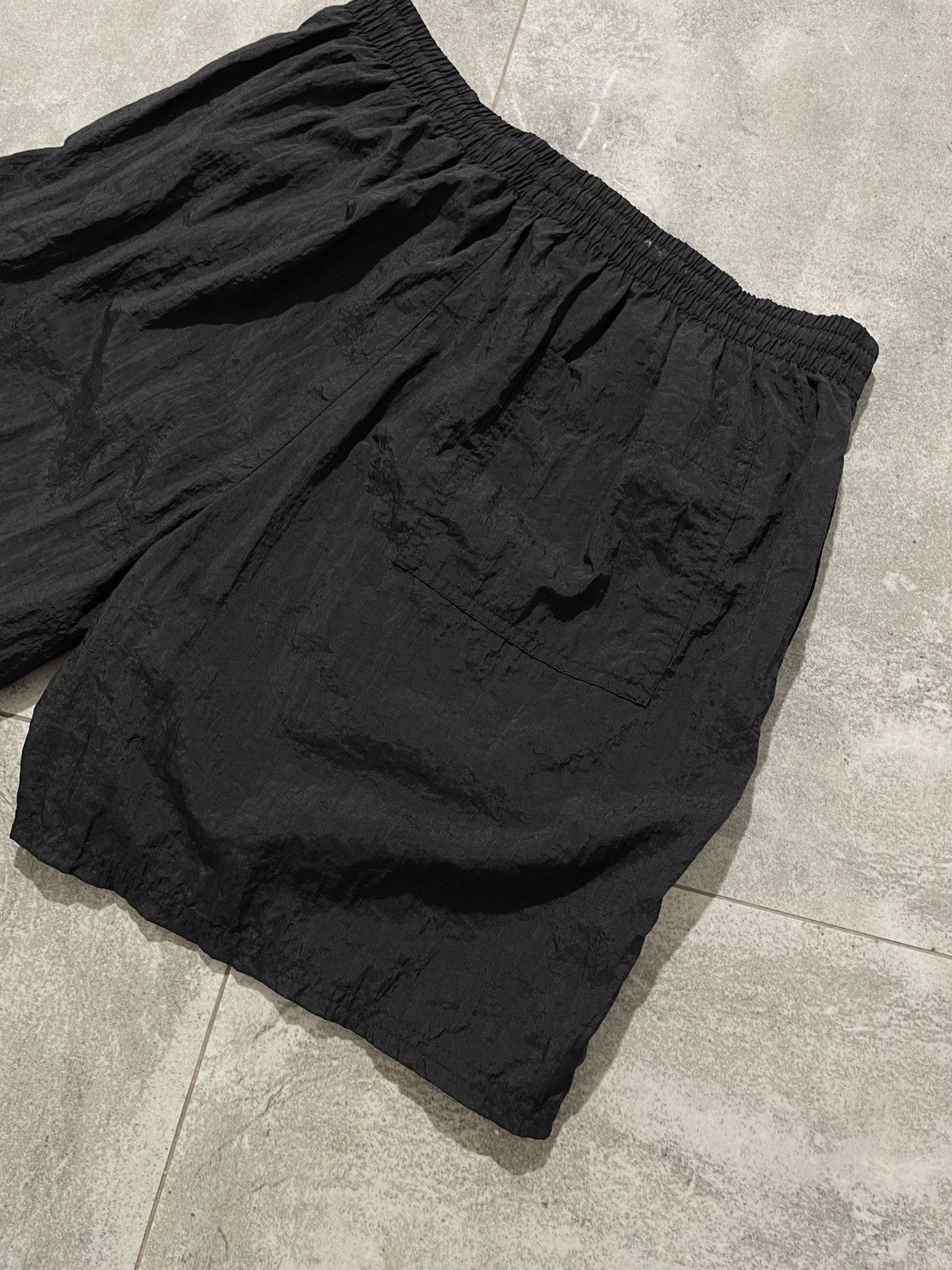 Reebok × Vintage Vintage Y2K Reebok Streetwear Nylon Shorts Size US 34 / EU 50 - 10 Thumbnail