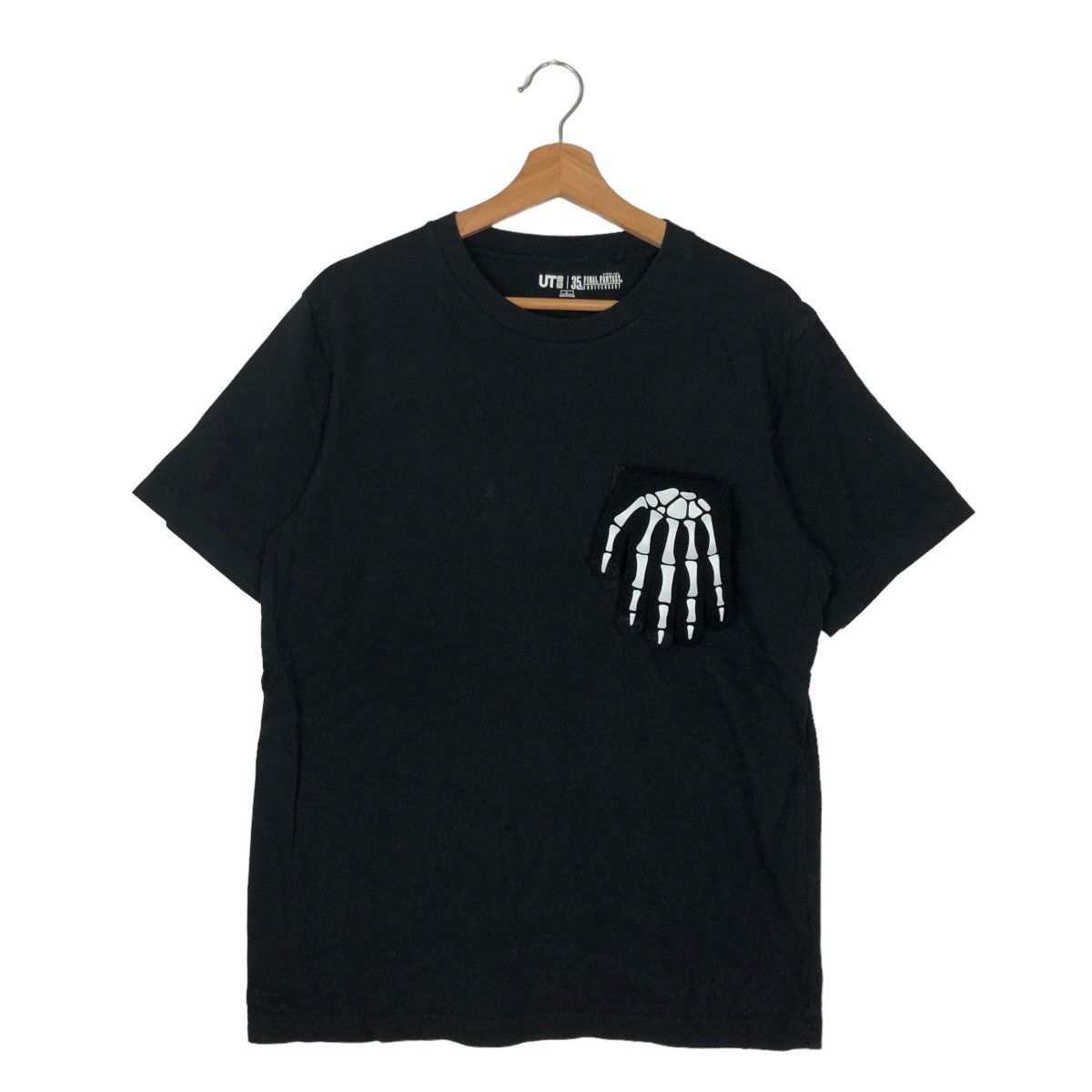 Japanese Brand VINTGE MOVIE TEE FINAL FANTASY X BIG LOGO JAPAN Size US L / EU 52-54 / 3 - 2 Thumbnail