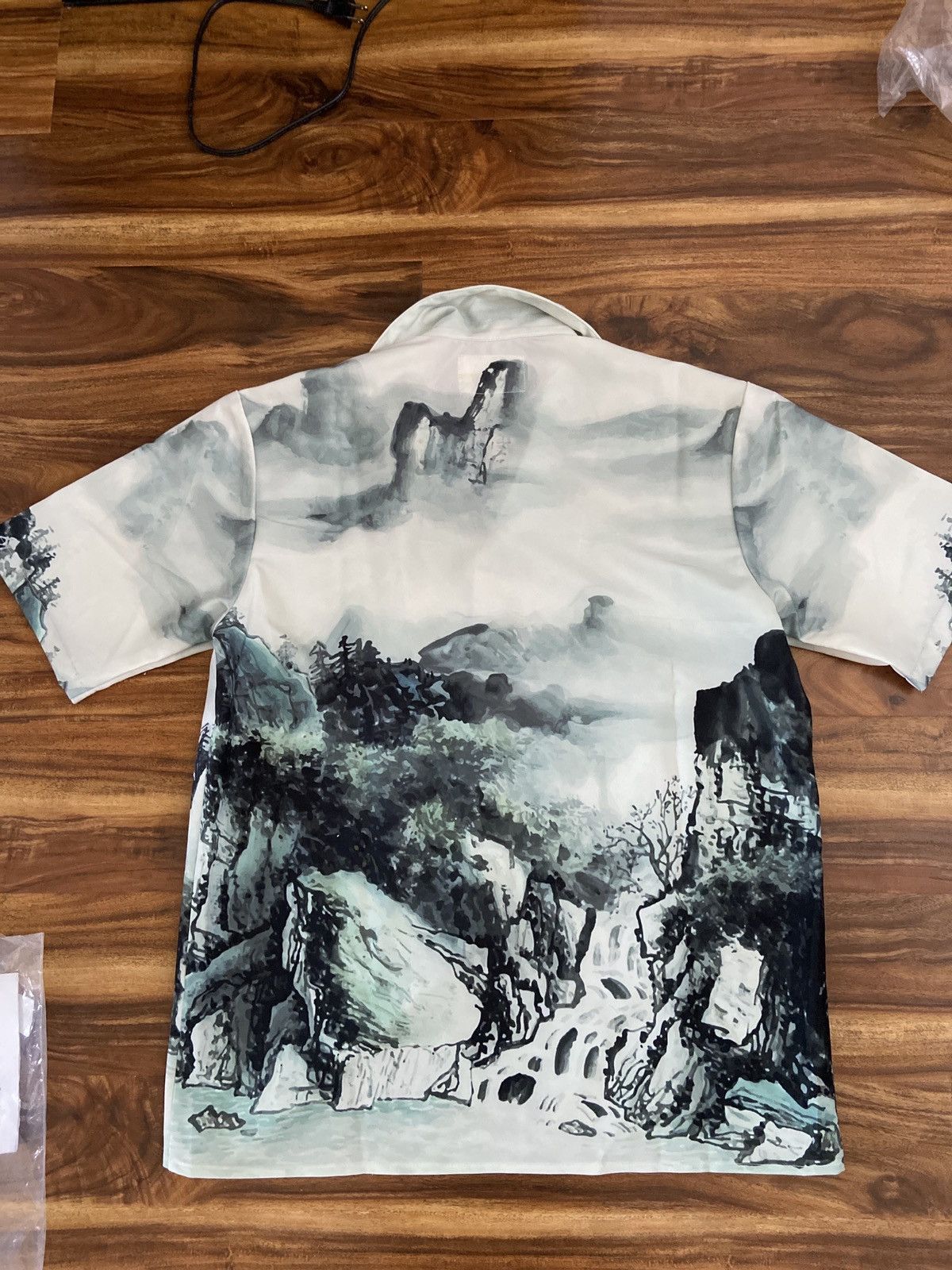 YITAI YTG/ Yitai Landscape Waterpaint Button up size S Size US S / EU 44-46 / 1 - 4 Thumbnail