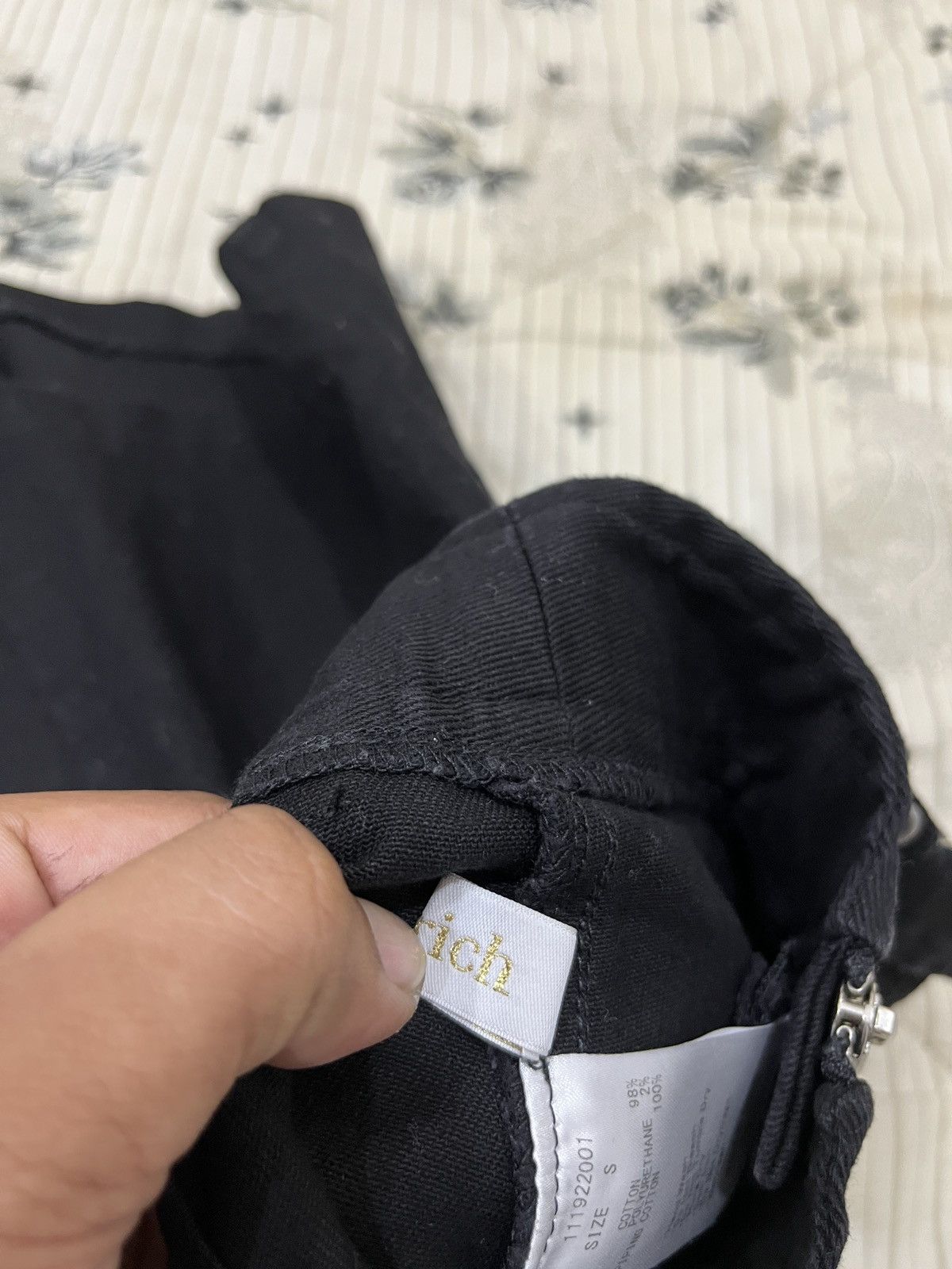 Japanese Brand (Ssss). DARISH JAPAN HYPEBEAST SKIRTS Size 23" - 15 Thumbnail