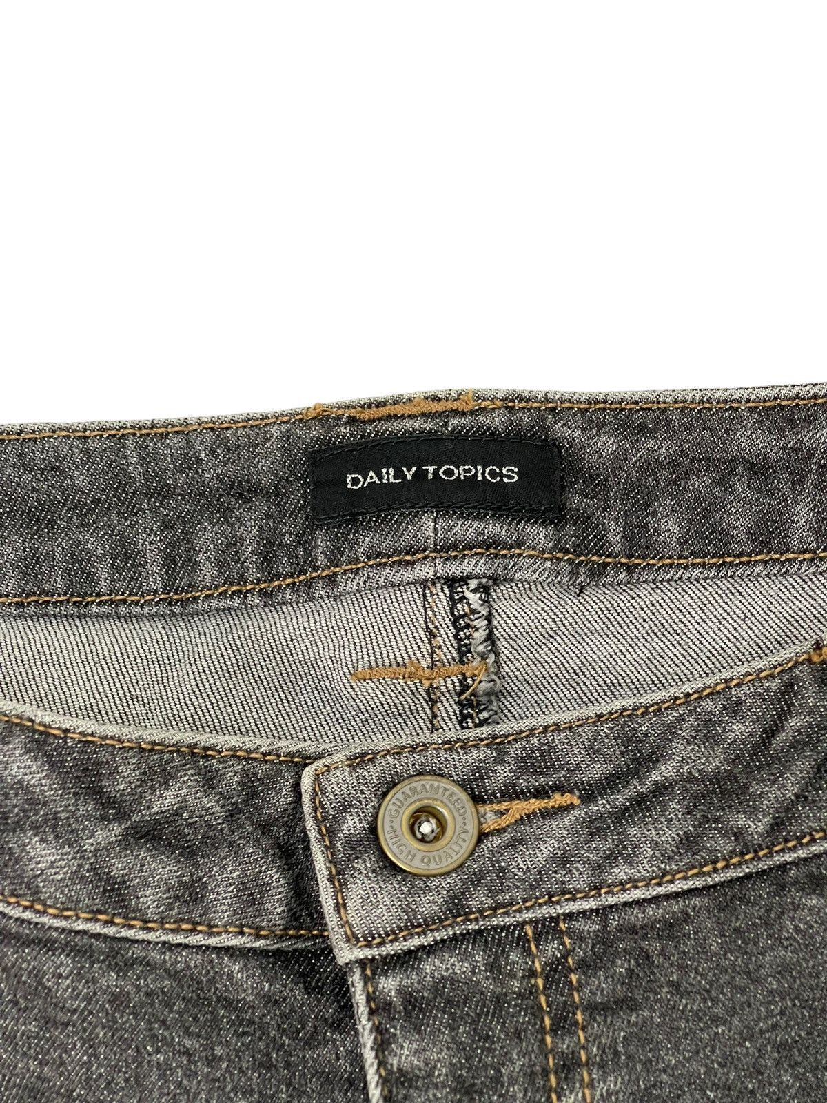 Japanese Brand Flare Skinny Jeans Daily Topic Distres Stretch Boot Cut 6🟦1 Size US 31 - 9 Thumbnail