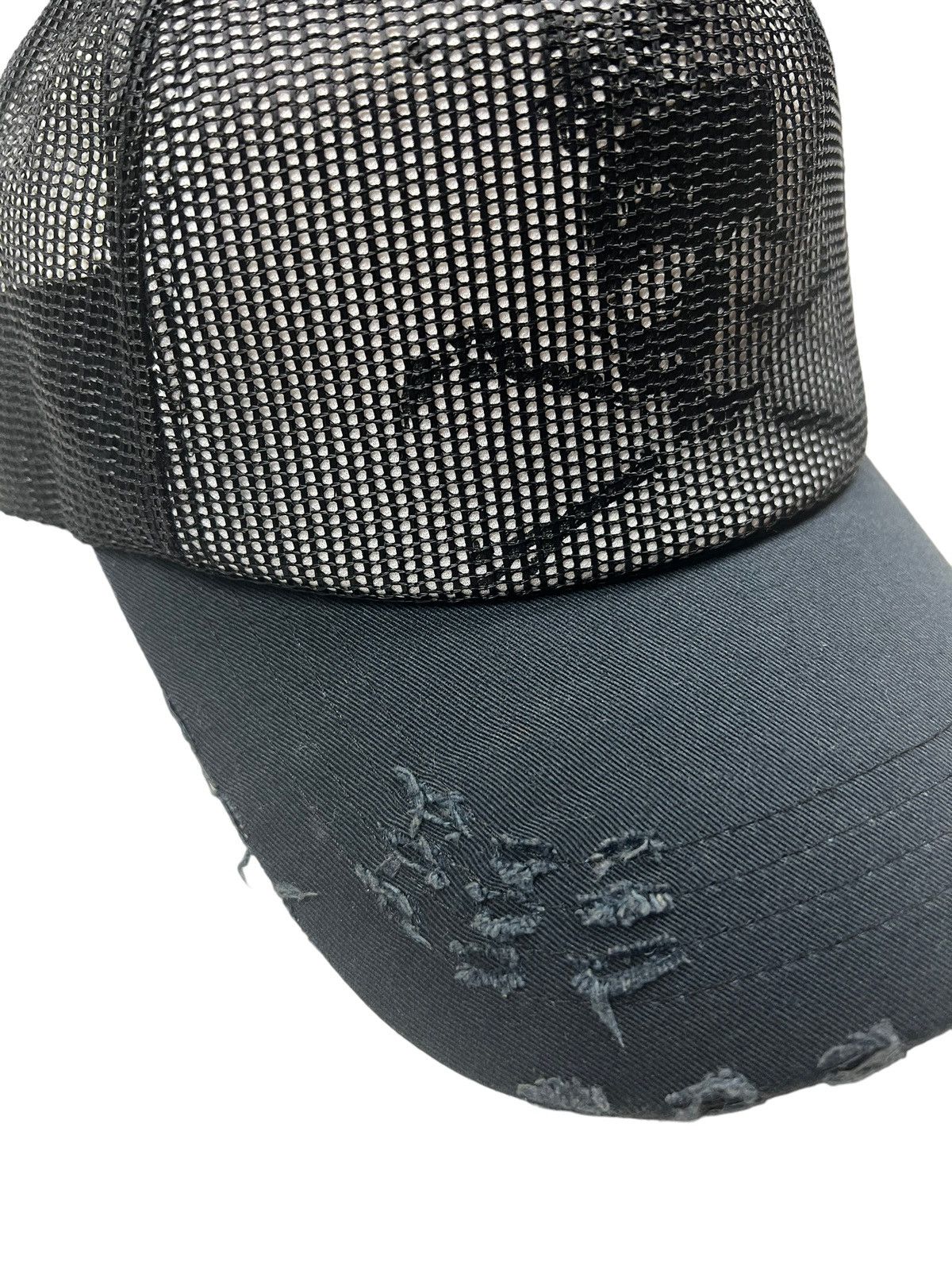 Japanese Brand Re Product NYC Skull Mesh Distressed Trucker Hat Size ONE SIZE - 3 Thumbnail