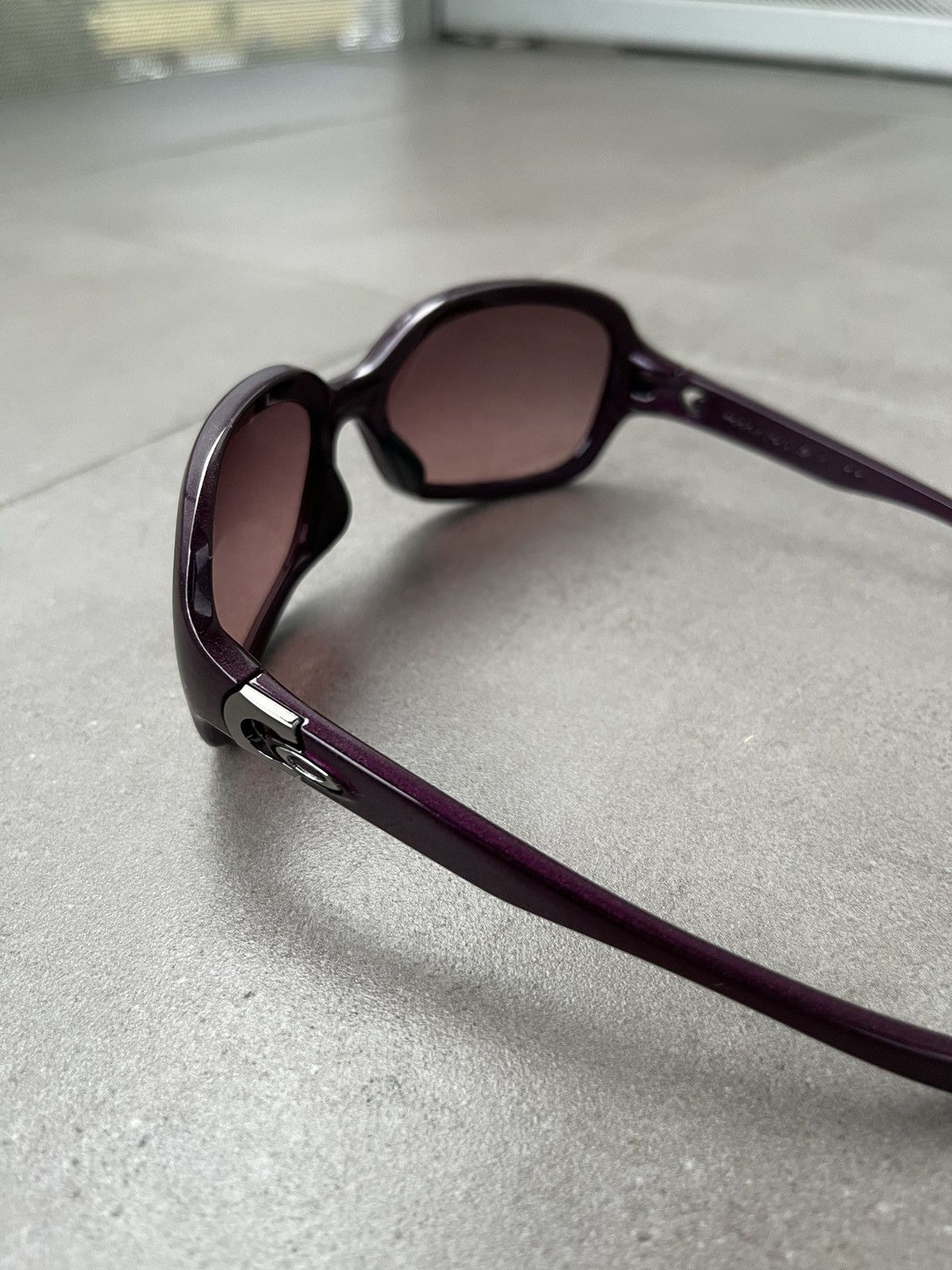 Oakley Oakley OO9198-12 "Pulse" Dark Cherry Sunglasses Size ONE SIZE - 6 Thumbnail