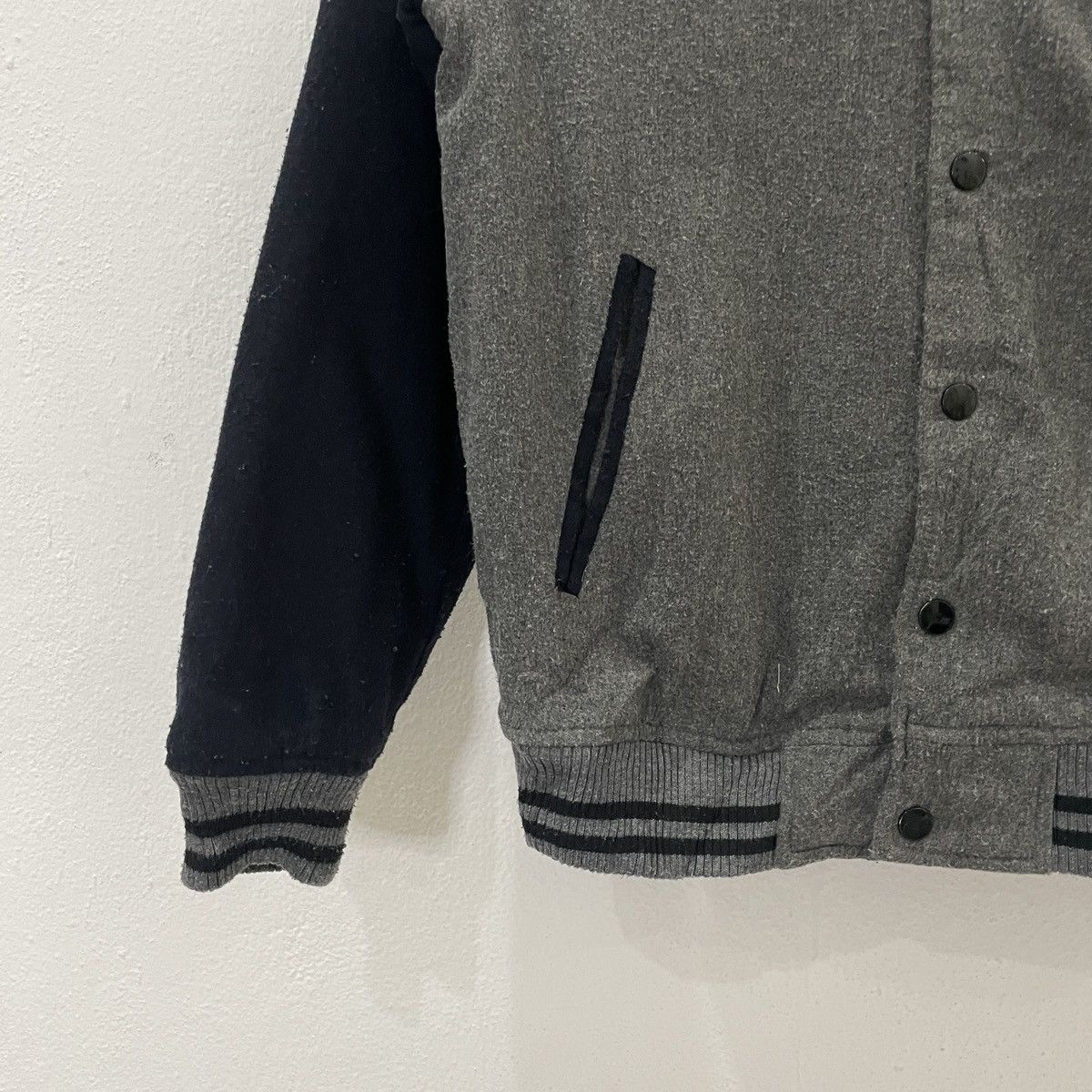 Harris Tweed Vintage Harris Tweed Kids Varsity Jacket Size US XS / EU 42 / 0 - 3 Thumbnail