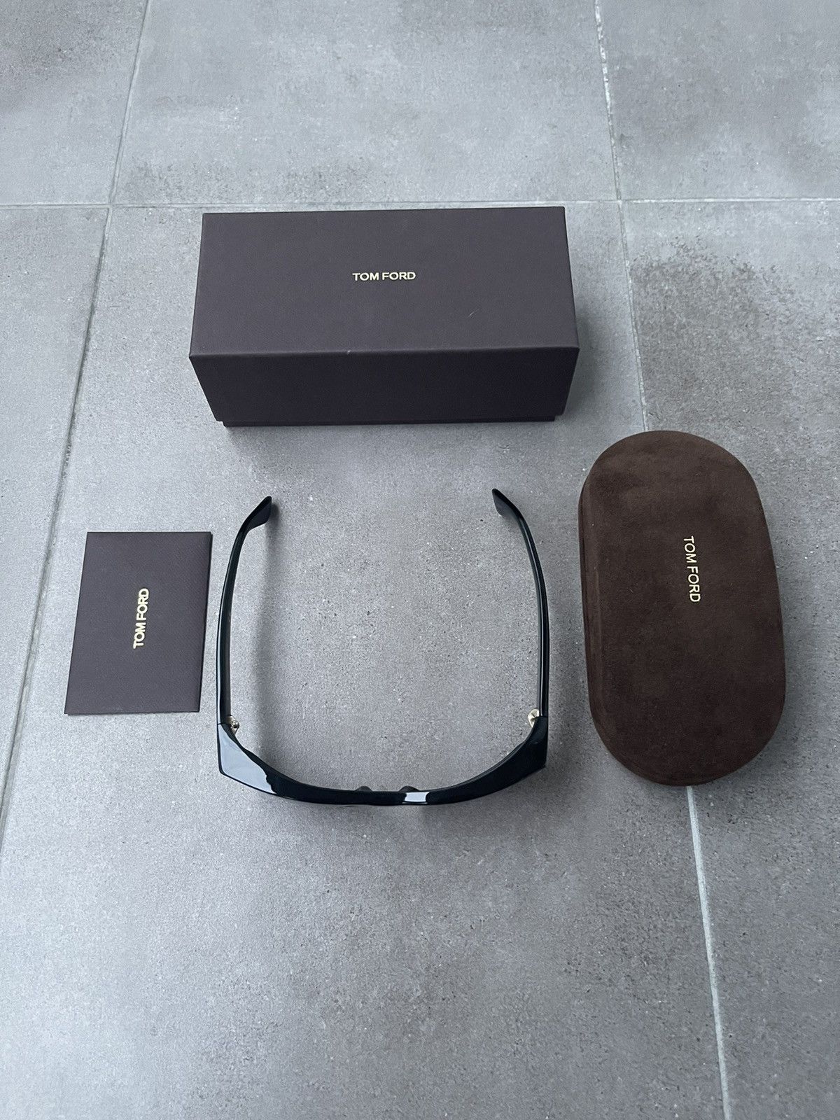 Tom Ford !DS! Tom Ford Toby TF440 01A 3D Square Black Sunglasses Size ONE SIZE - 12 Thumbnail