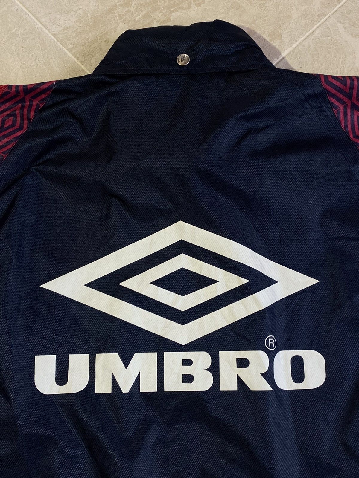 Umbro Vintage 90s Umbro hype y2k streetwear style retro jacket Size US XL / EU 56 / 4 - 9 Thumbnail