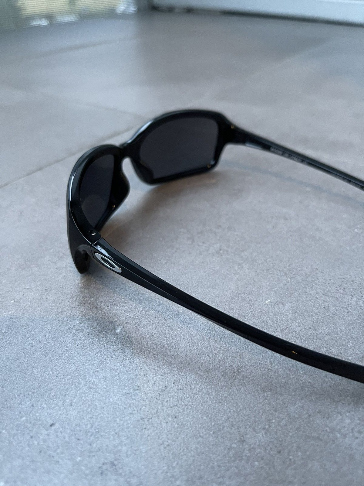 Oakley Oakley OO9233-02 "Dispute" Black Sunglasses Size ONE SIZE - 6 Thumbnail