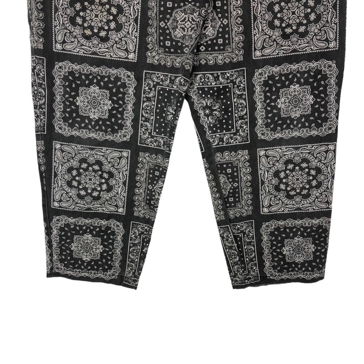 Japanese Brand VINTAGE NAVAJO DESIGN PANTS PESLEY OVER PRINT Size US 27 - 3 Thumbnail