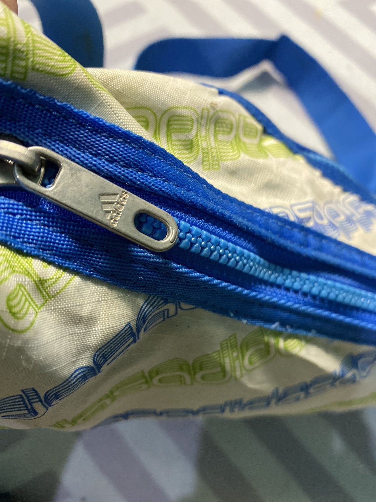Adidas × Vintage Vintage ADIDAS Sling Bag Backpack Bagpack Size ONE SIZE - 7 Thumbnail