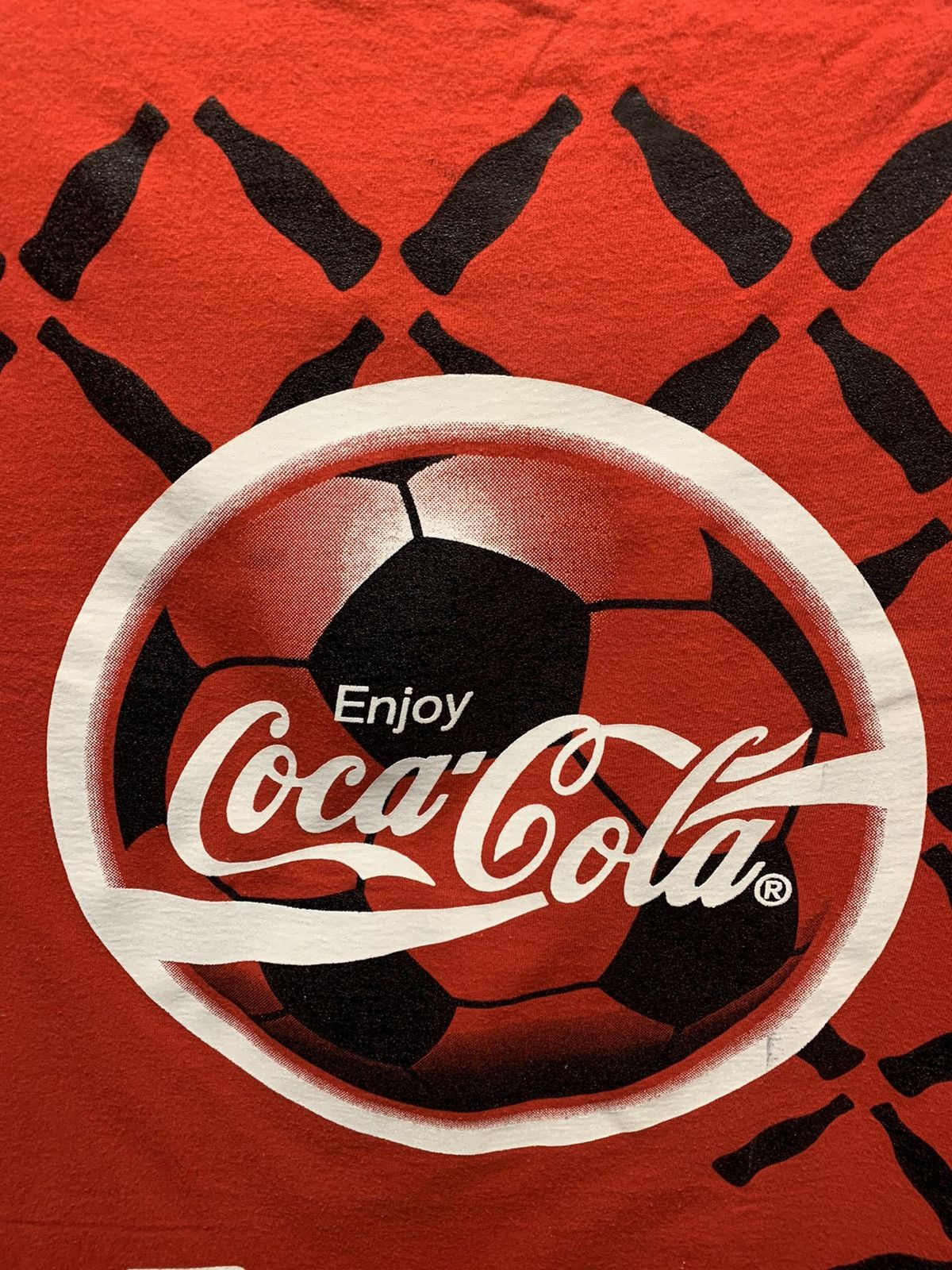 Coca Cola Coca Cola coke euro 1996 vintage screen stars single L Size US L / EU 52-54 / 3 - 7 Thumbnail