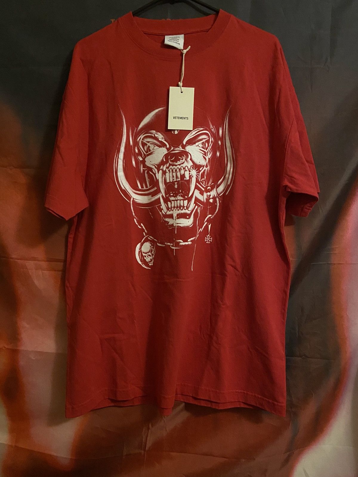 image of Vetements X Motorhead World Tour Big Skull T-Shirt in Red, Men's (Size Small)