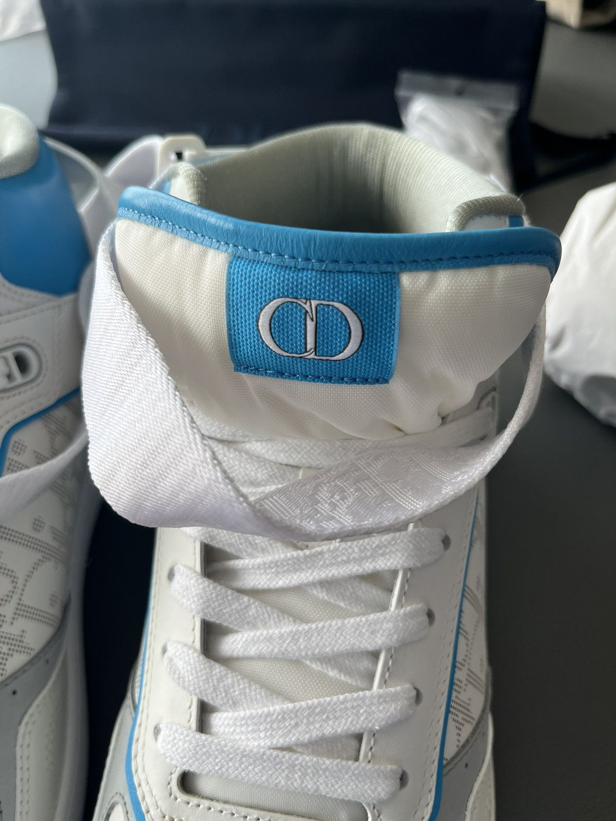 Dior Brand New Limited Edition Dior Logo Sneaker Size US 11 / EU 44 - 23 Thumbnail