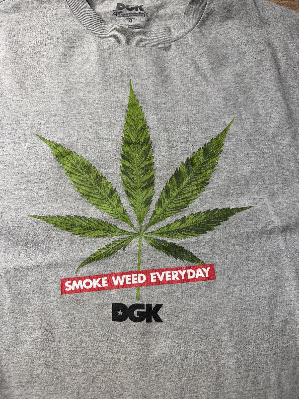 Vintage Smoke Every Day Marijuana Weed T shirt acid joint