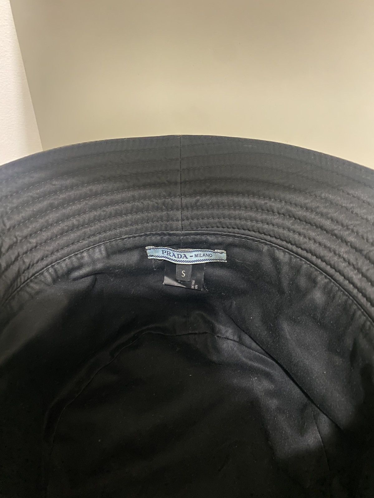 Prada Black Nylon Prada Bucket Hat Size ONE SIZE - 5 Thumbnail