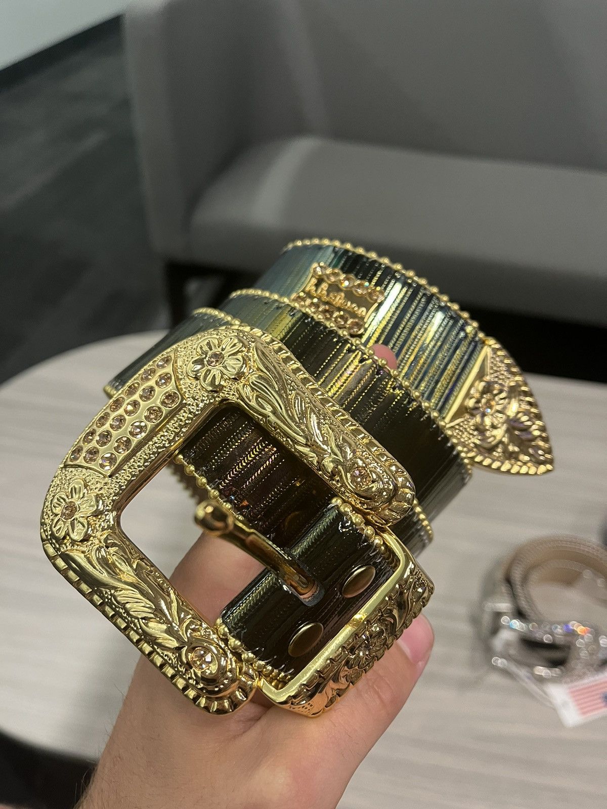 B.B. Simon BB SIMON BELT HOLOGRAPHIC Size 36 - 1 Thumbnail