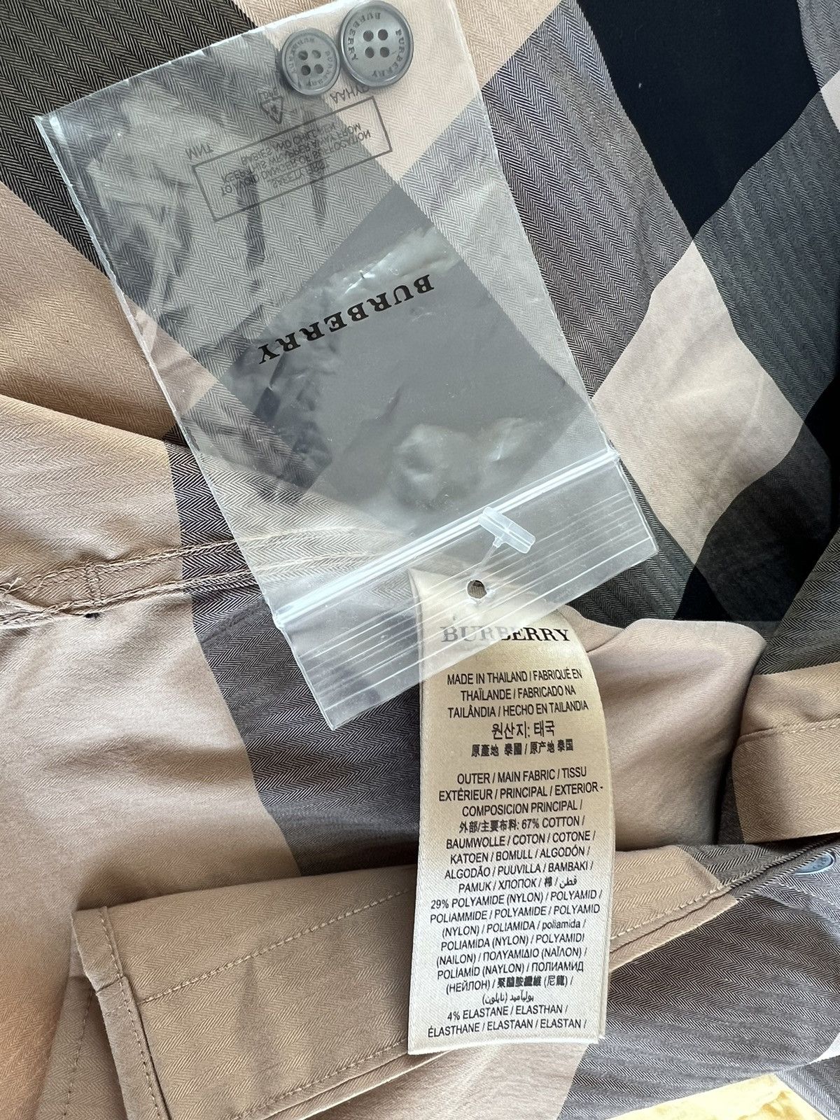 Burberry check shirt camel Size US L / EU 52-54 / 3 - 5 Thumbnail
