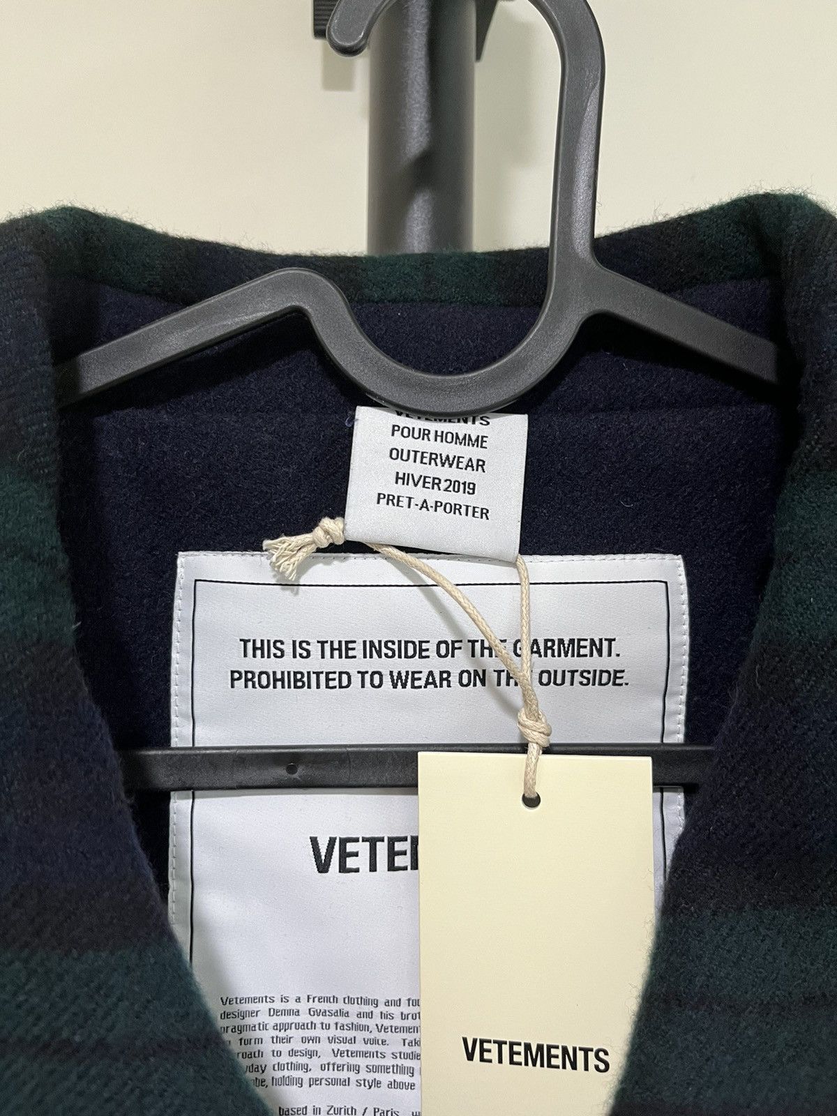 Vetements VETEMENTS Coat Size US L / EU 52-54 / 3 - 5 Thumbnail