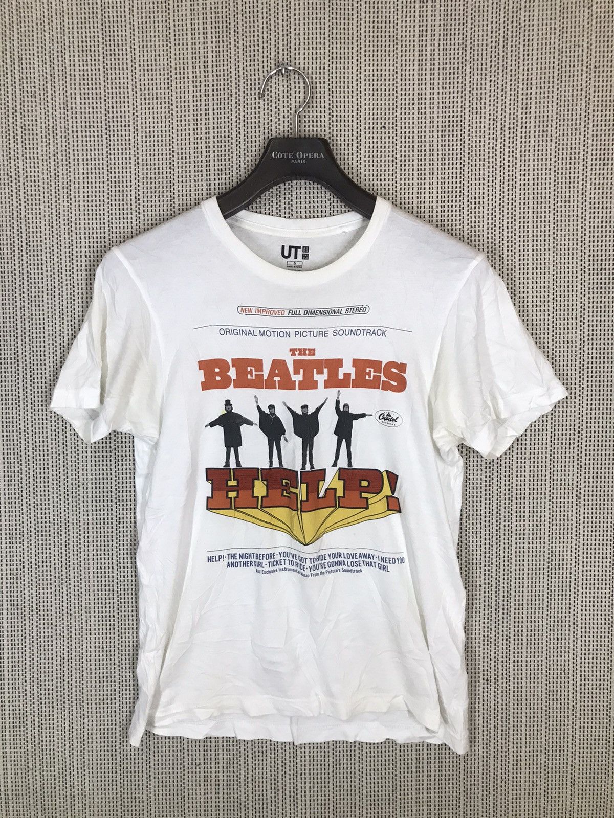 Band Tees × Uniqlo ‼️THE BEATLES APPLE RECORD TSHIRT NICE DESIGN‼️ Size US S / EU 44-46 / 1 - 1 Thumbnail