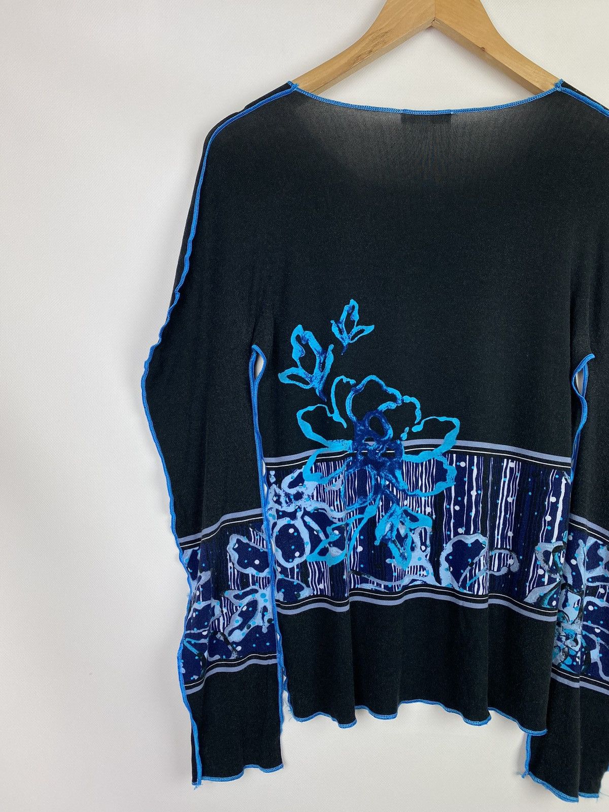 Kenzo VTG Y2K Kenzo Jeans ladie flower print long sleeve top tunic Size M / US 6-8 / IT 42-44 - 12 Thumbnail