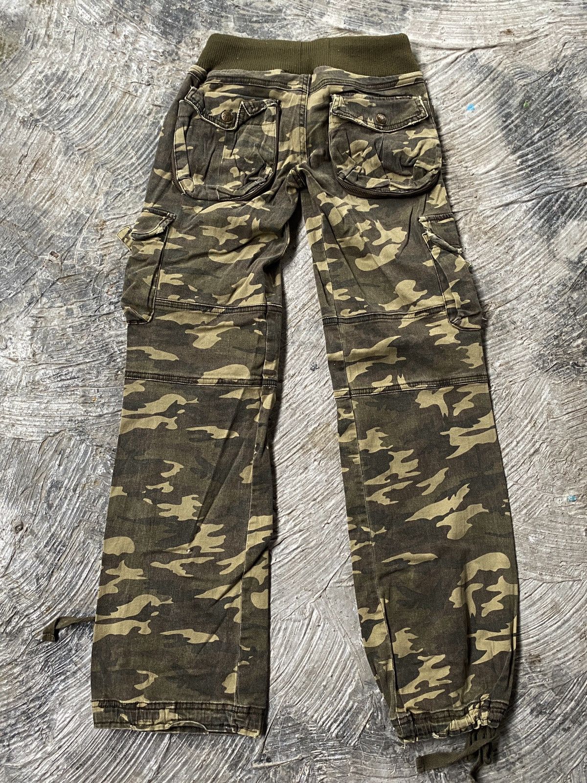 Vintage ❗️SALE❗️Vintage Upper Freak Cargo Tactical Camo Bondage Pant Size 28" / US 6 / IT 42 - 10 Thumbnail