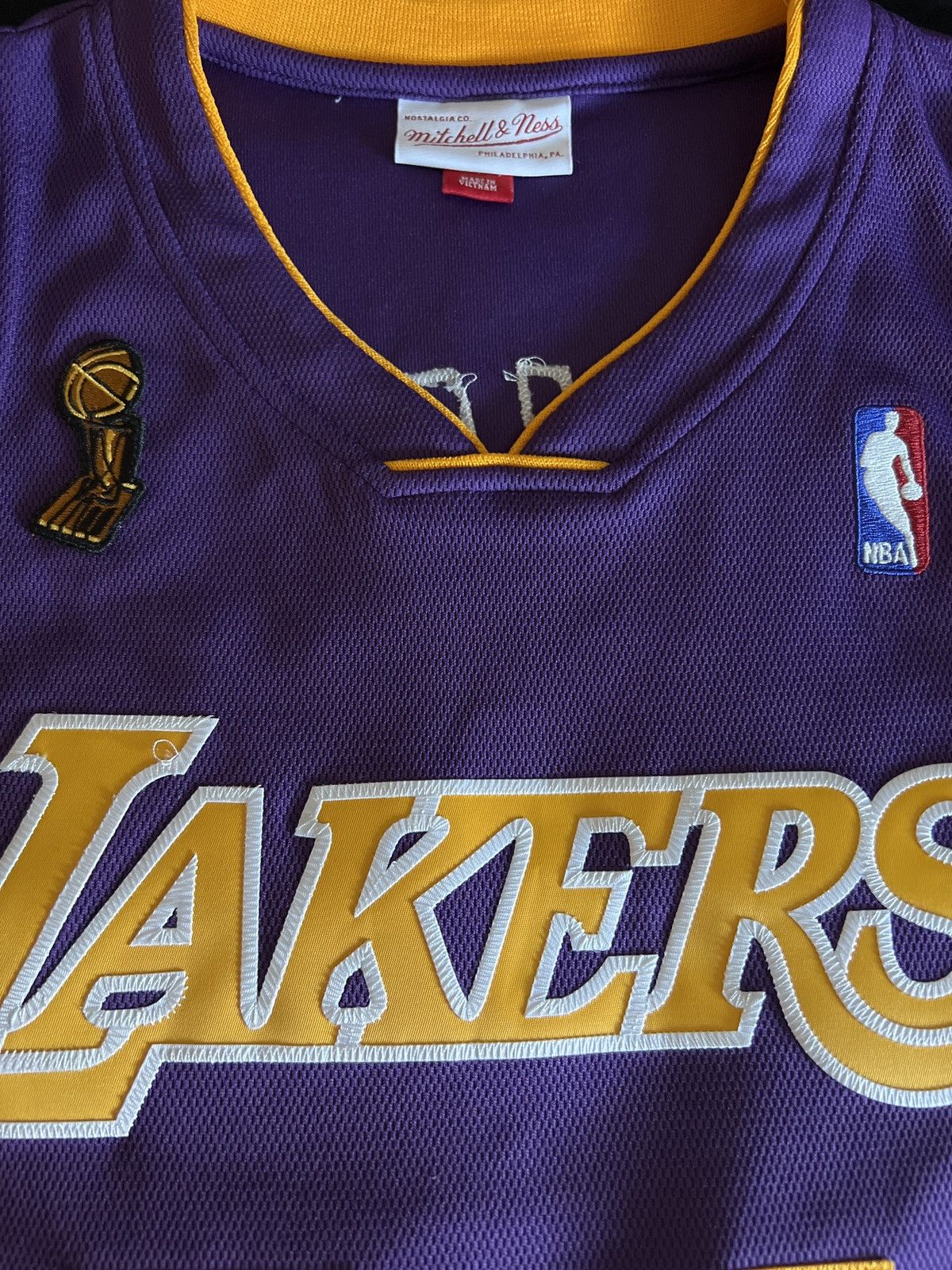 NBA Lakers Kobe Bryant 08-09 Size US M / EU 48-50 / 2 - 5 Thumbnail