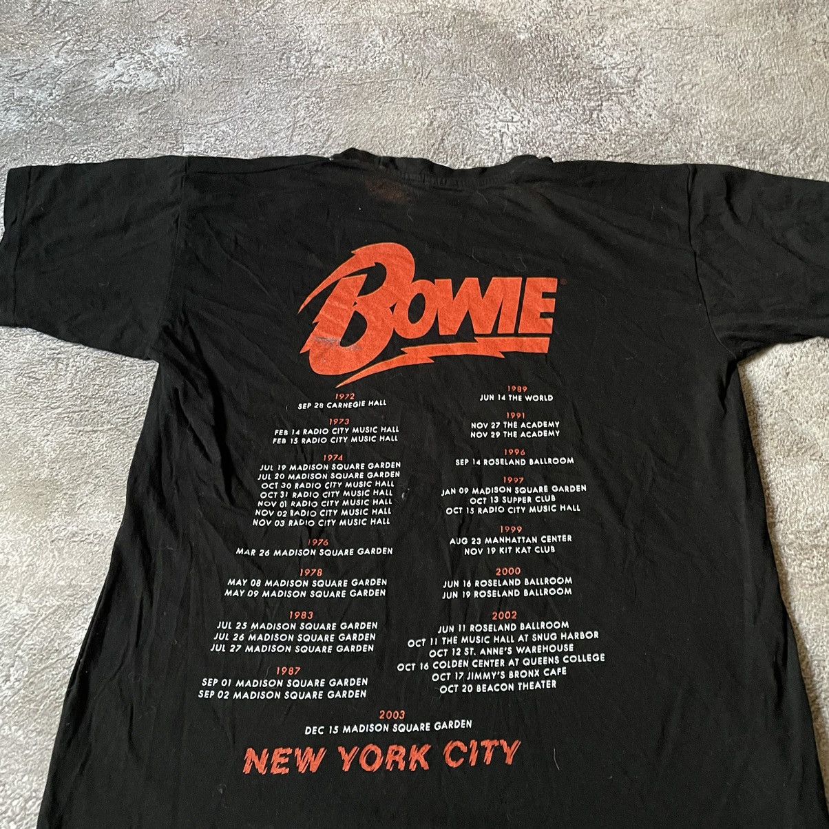 Band Tees Vintage Y2K SCREAM BOWIE FACE ABSTRACT ANGRY XL Size US XL / EU 56 / 4 - 8 Thumbnail