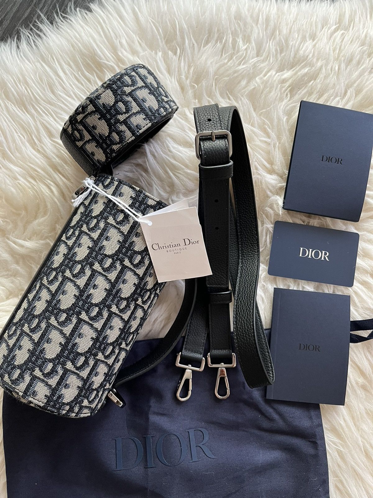 Dior Rare Brand New Limited Edition Oblique Roller Saddle Bag Size ONE SIZE - 9 Thumbnail