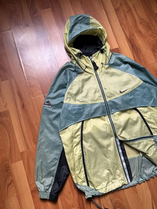 nike acg 90