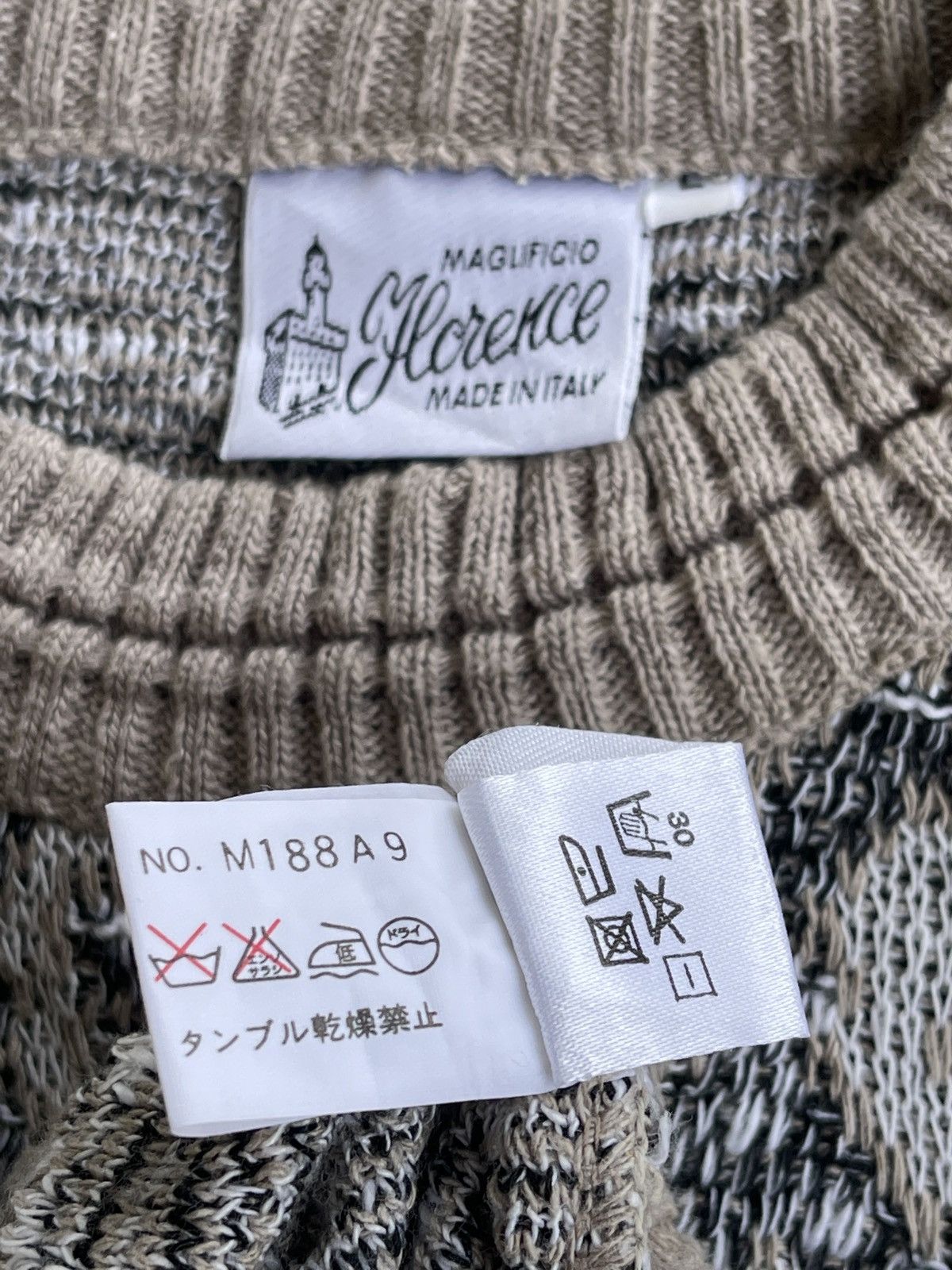 Vintage Vintage Maglificio Florence Cable Knitted Native Sweater Size US L / EU 52-54 / 3 - 8 Thumbnail