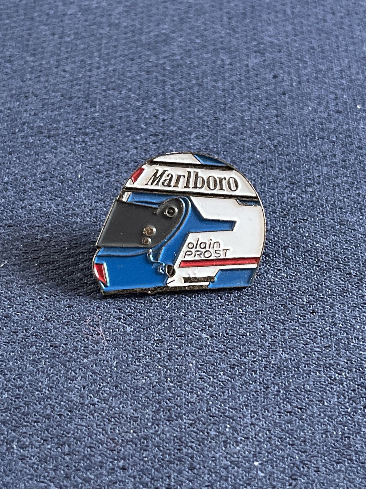 Formula 1 × Vintage Alain Prost Williams Formula one pin Size ONE SIZE - 1 Thumbnail