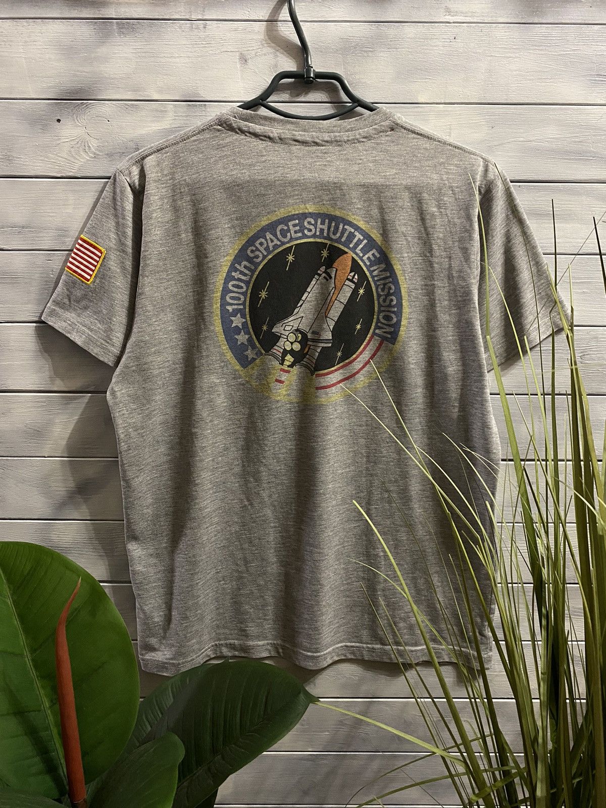 Alpha Industries Rare Shirt Alpha Industries NASA 100th Space Shuttle mission Size US S / EU 44-46 / 1 - 1 Thumbnail