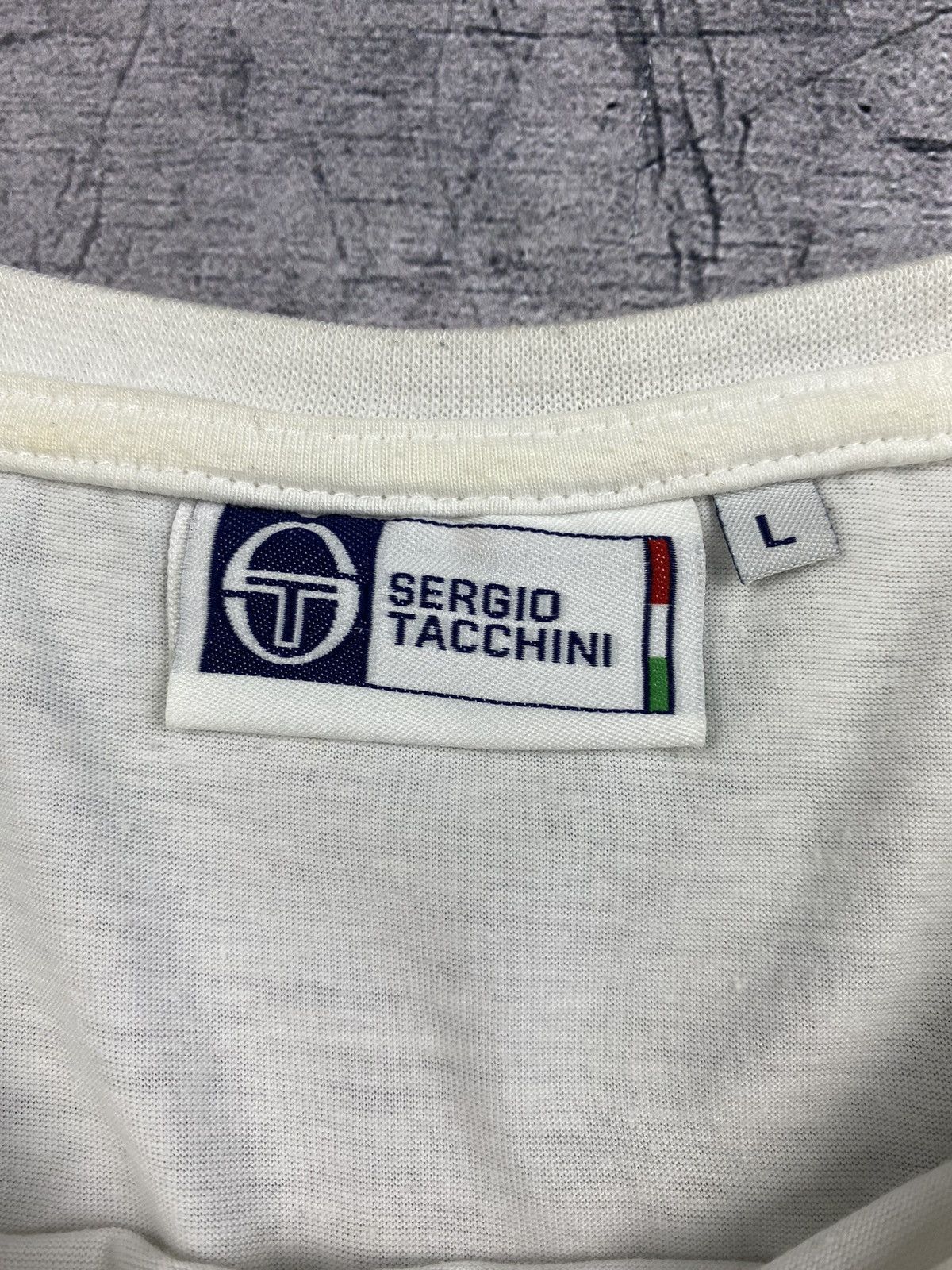 Sergio Tacchini × Vintage Vintage Sergio Tacchini T Shirt Big Logo Travis kanye Style Size US L / EU 52-54 / 3 - 6 Thumbnail