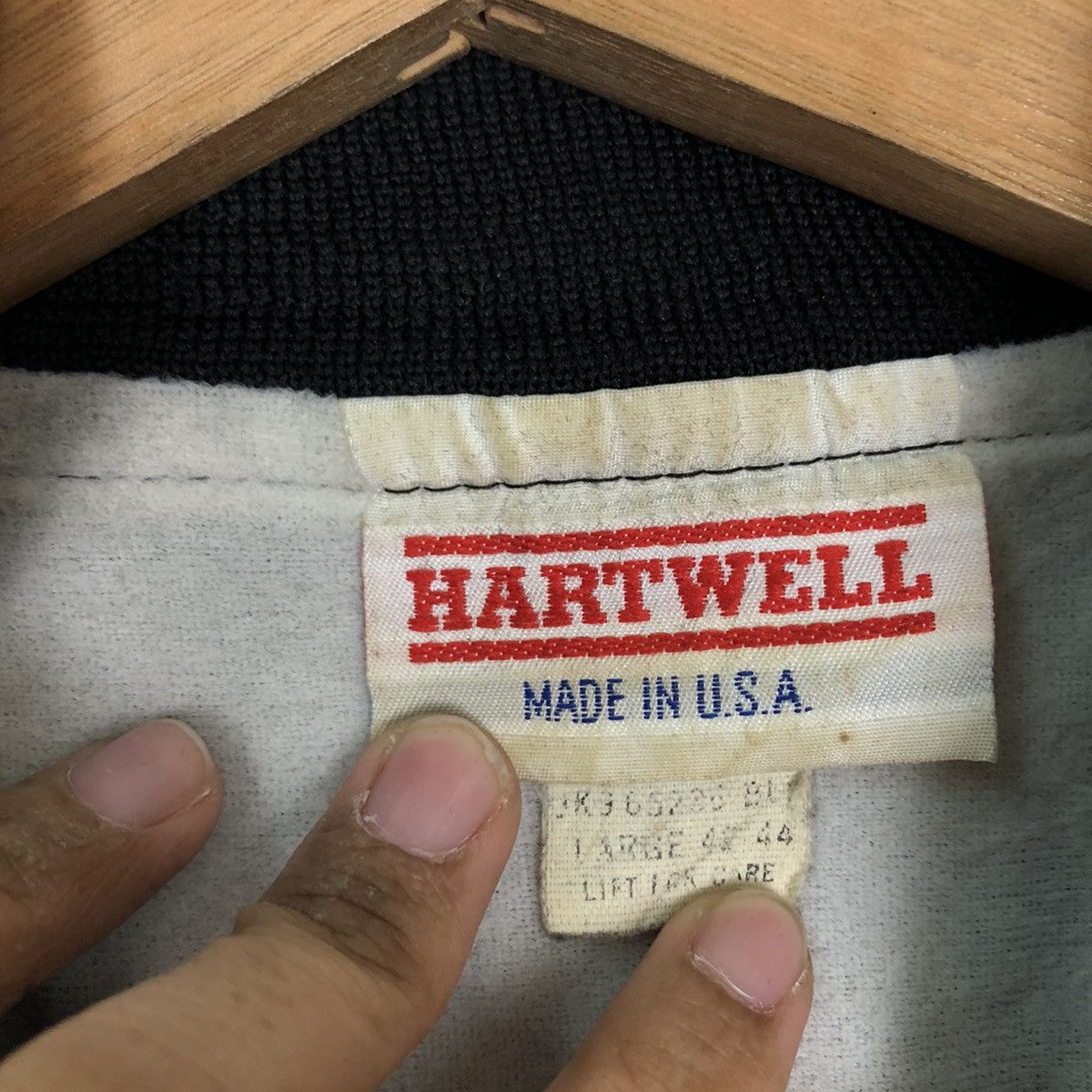 Japanese Brand VINTAGE BOMBER JACKET SPORTS HARTWELL MADE IN USA Size US S / EU 44-46 / 1 - 12 Thumbnail