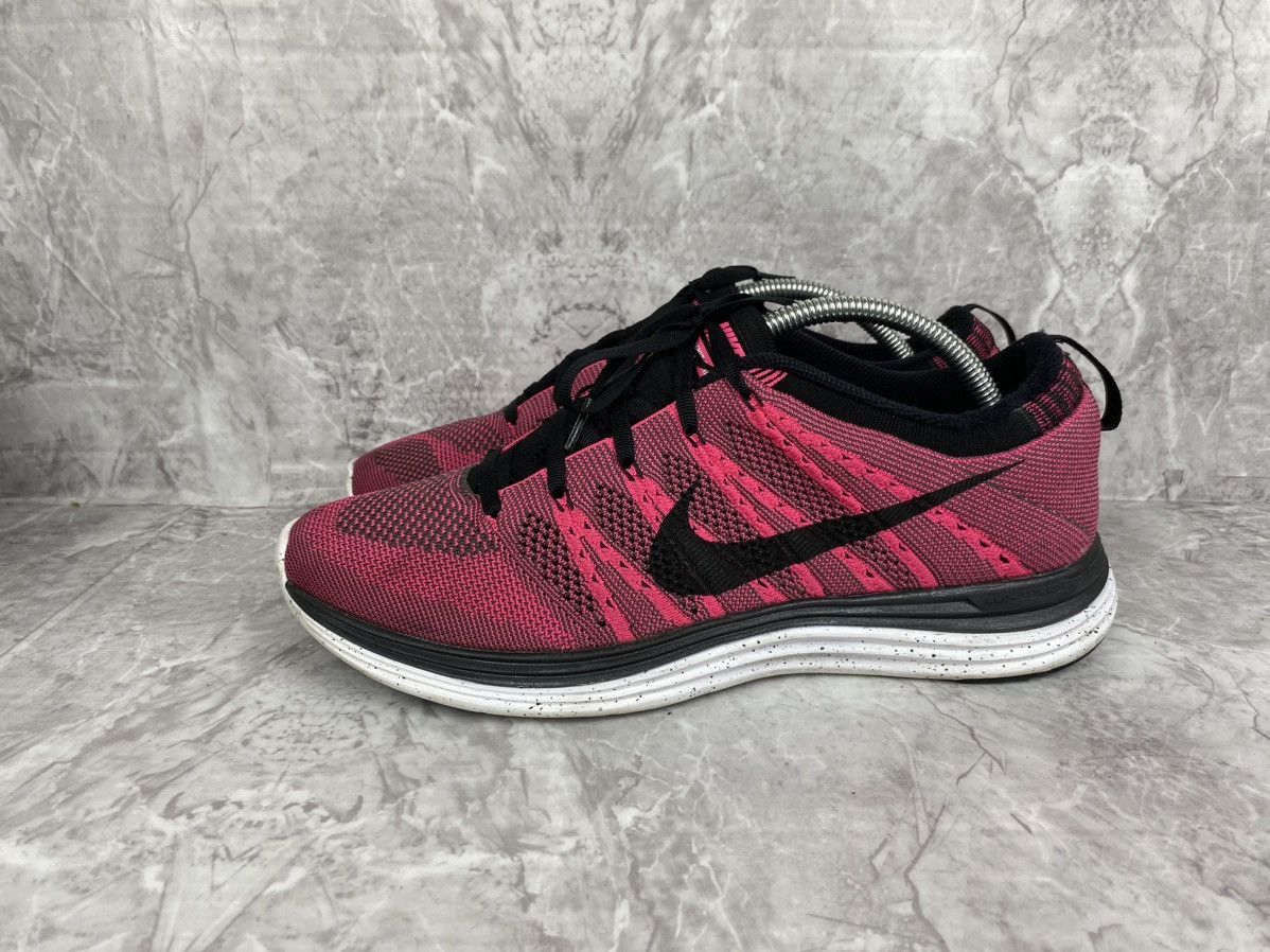 Nike Flyknit One Lunar Pink Flash 554887-600
