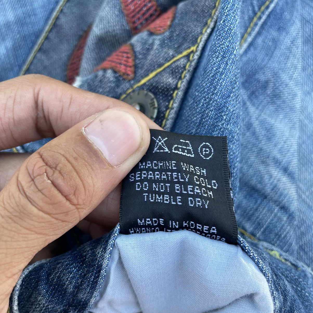 If Six Was Nine × Japanese Brand × Le Grande Bleu (L.G.B.) 🇯🇵 VINTAGE A.V.H LEATHER PATCH DENIM PANTS Size US 32 / EU 48 - 16 Thumbnail